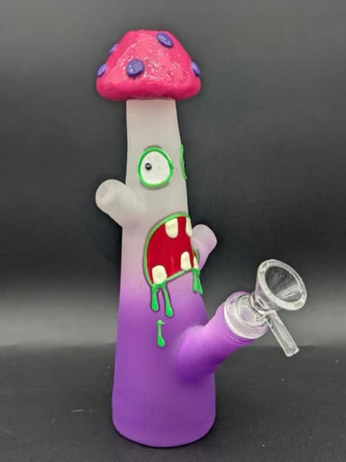 Preview pic of 9" Mushroom Tree Zombie Bong