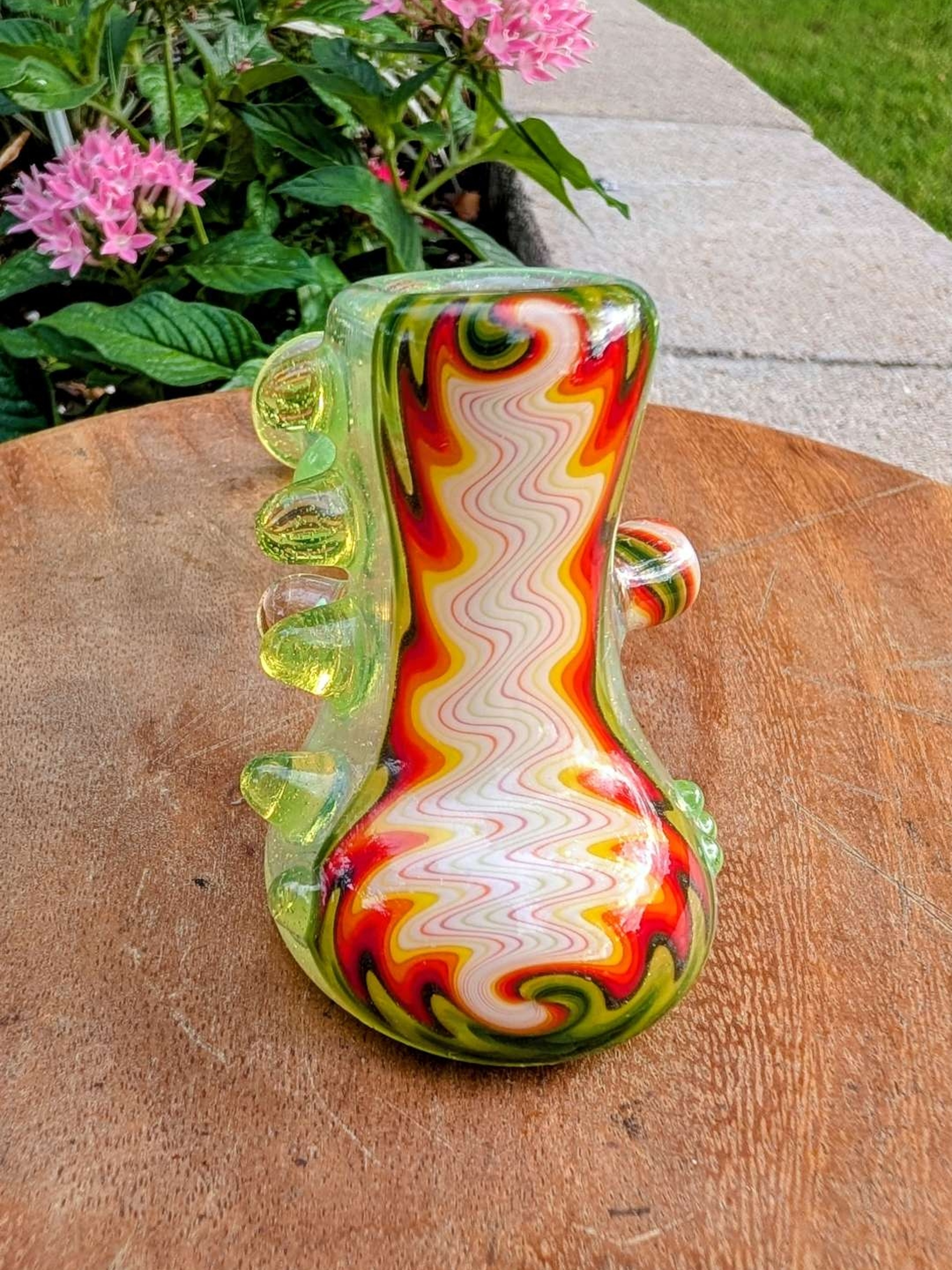 Preview pic of Heady UV Wig-Wag Sherlock Hand Pipe – Thick Artisan Borosilicate Glass