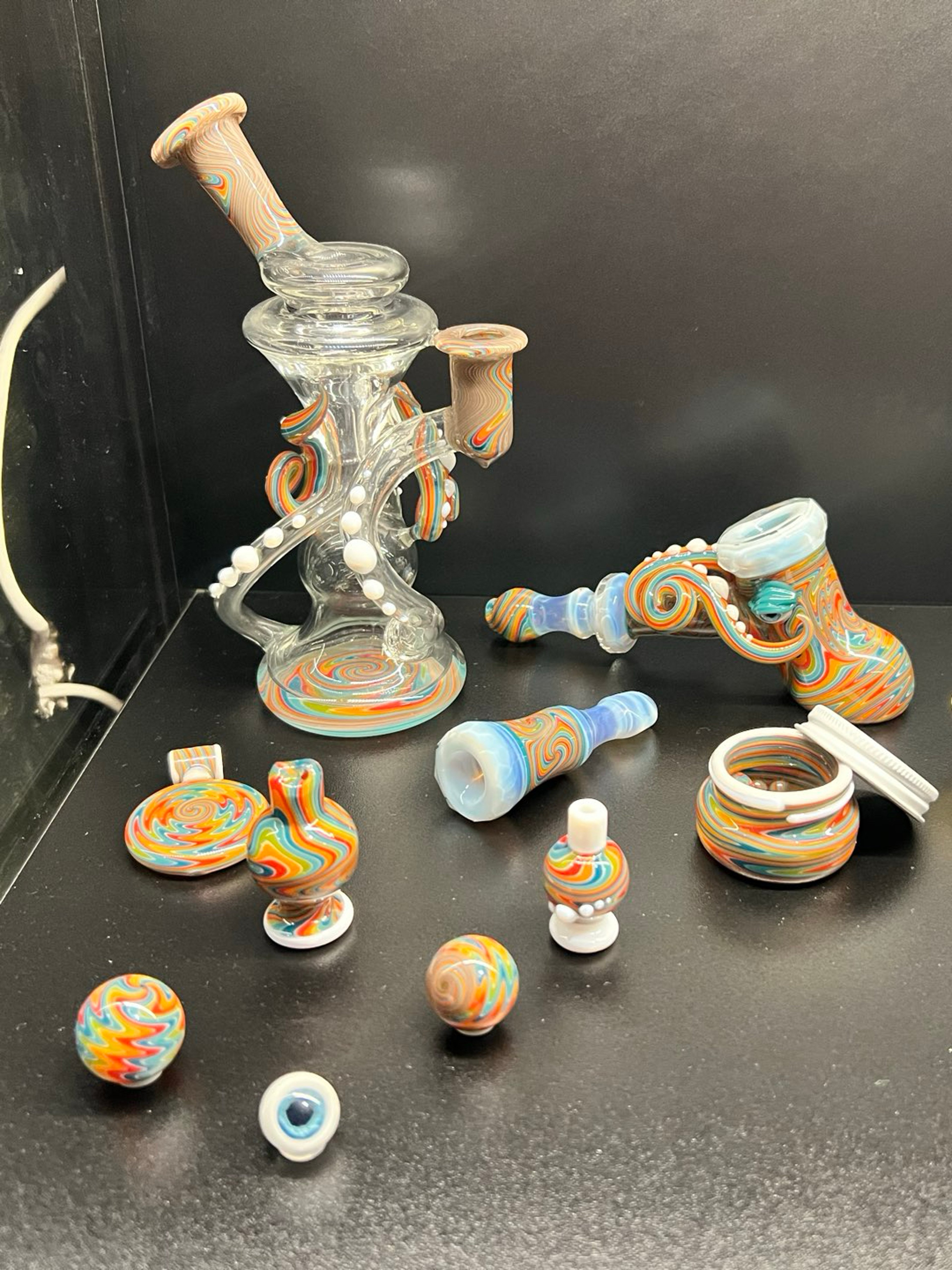 Preview pic of Whit V Full set