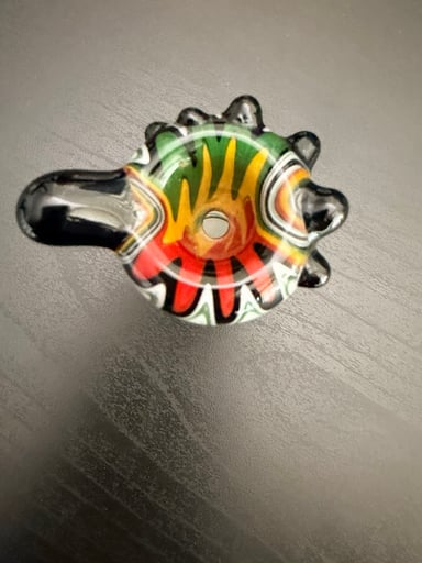 Preview pic of Artisan Glass Bowl / Slide