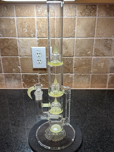 Preview pic of Lime White Satin Treecycler