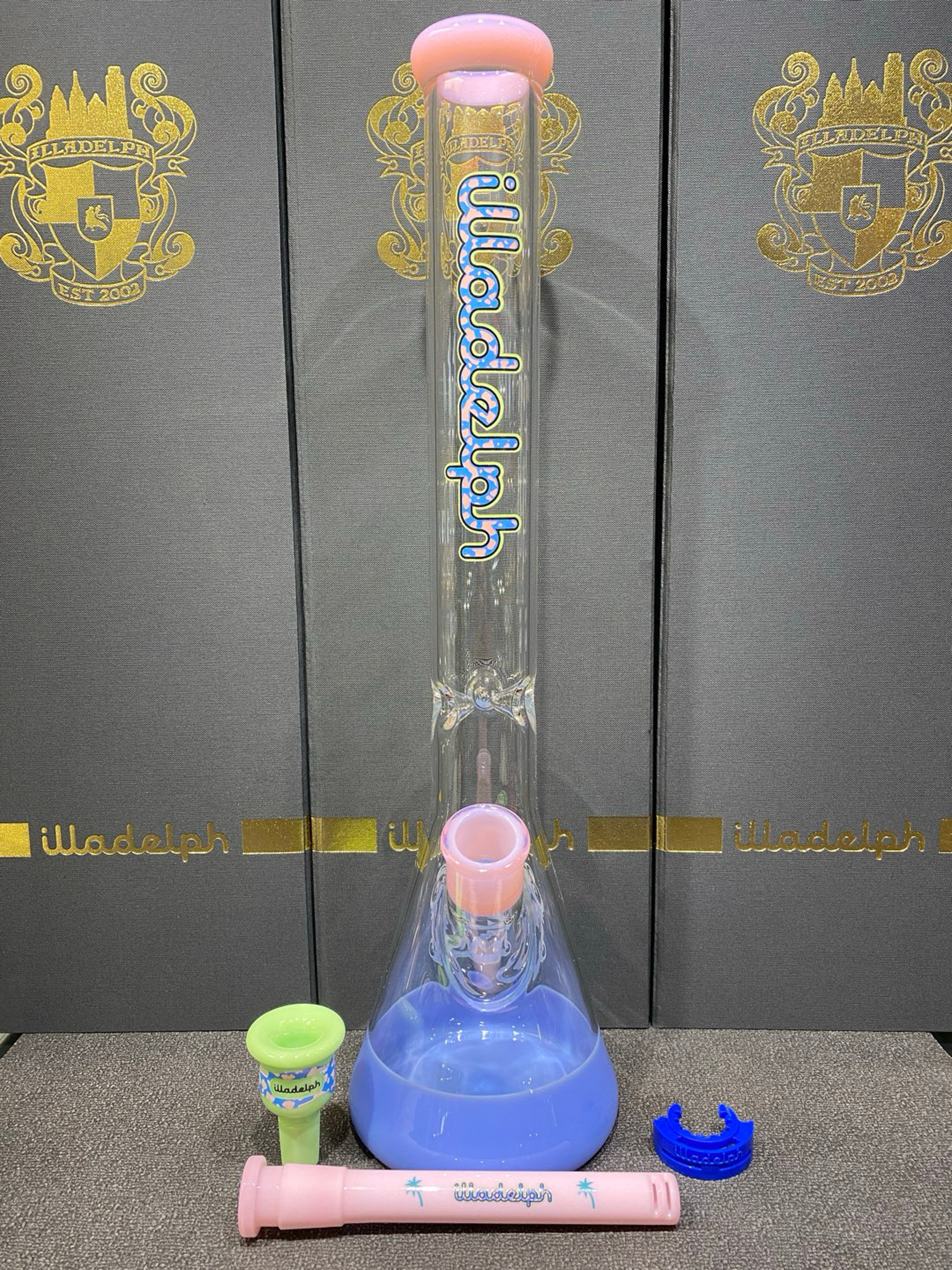 Preview pic of Illadelph South Beach Heavy Hitter Hybrid Beaker