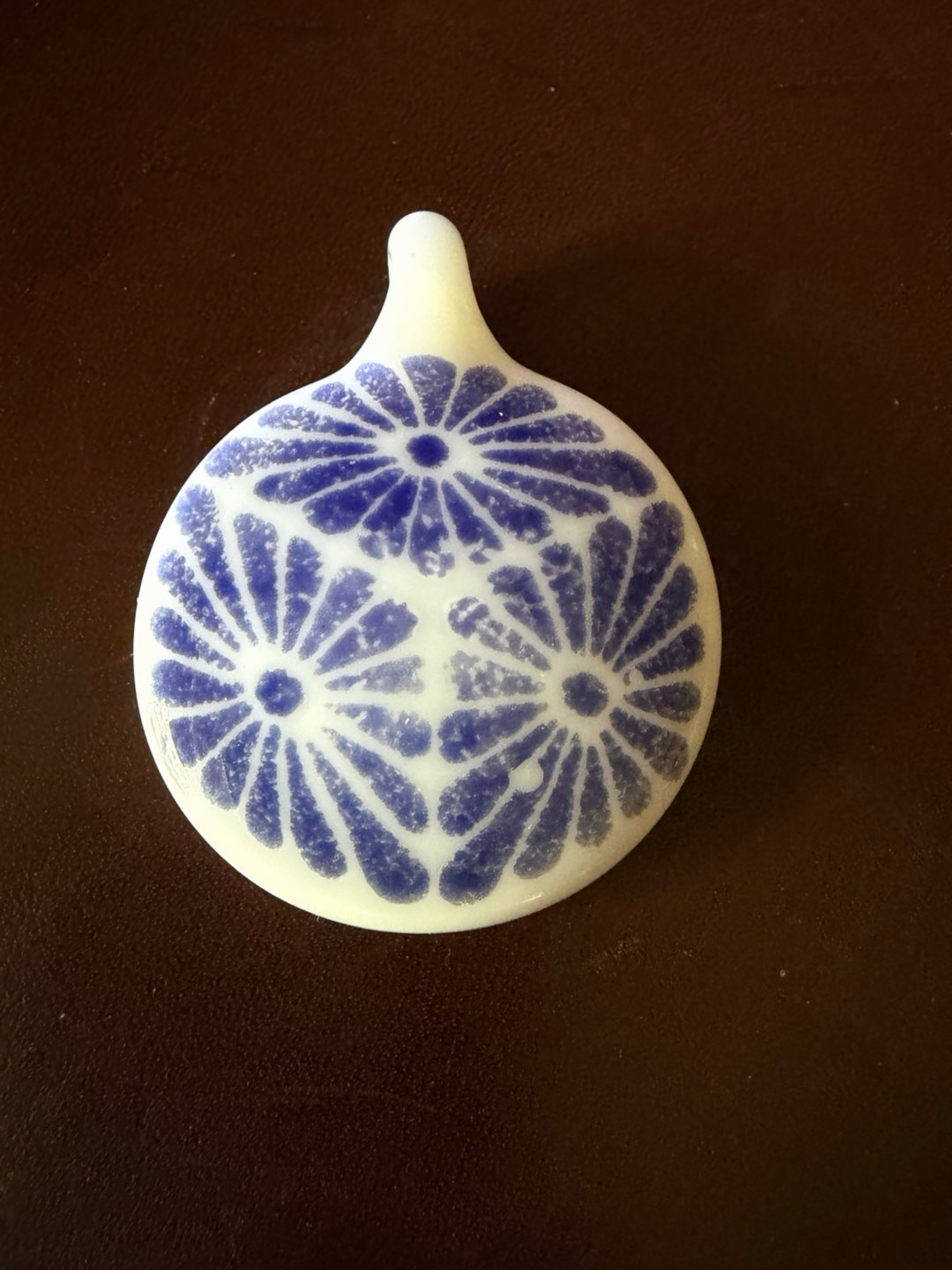 Kurt B Pendant image 0