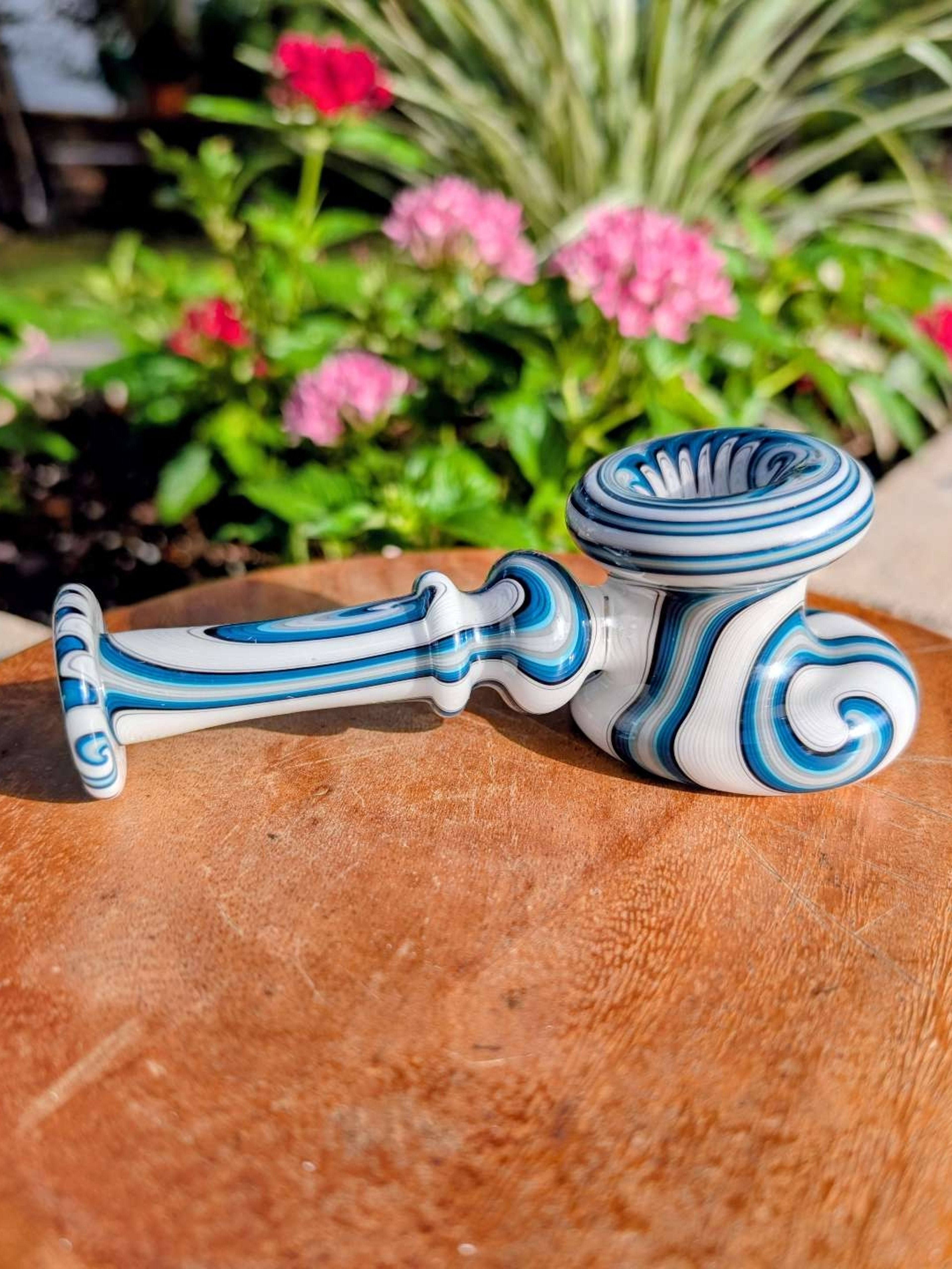 Preview pic of 2022 JD Nace Pristine Linework Hammer Pipe — Teal & Black/White Reversals