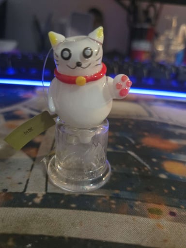 Preview pic of Carb cap lucky cat  brand new