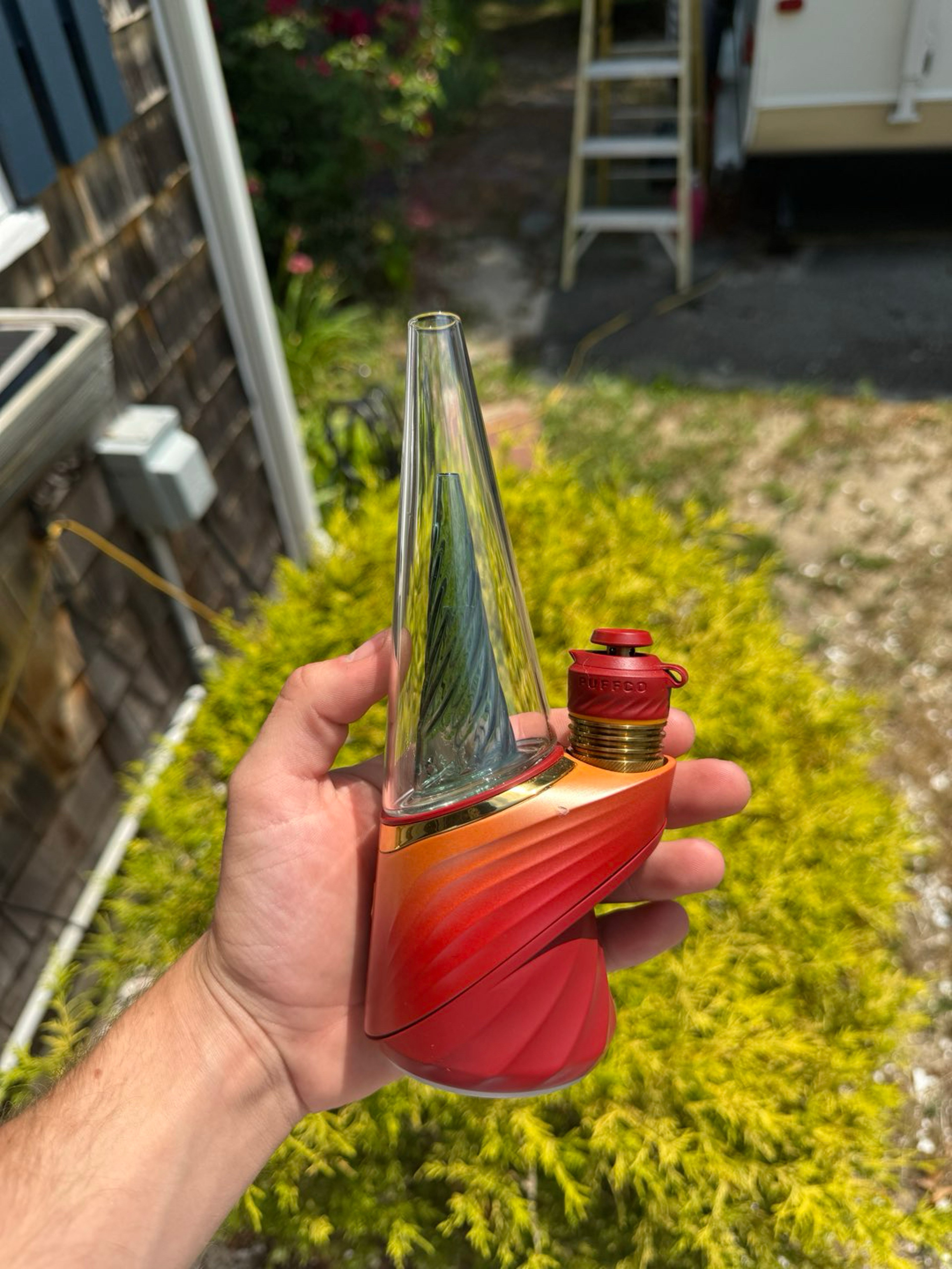 Preview pic of Puffco Peak Glass