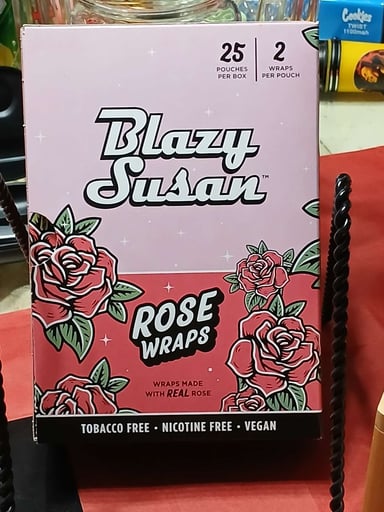 Preview pic of Blazy Susan Rose Wraps Box of 25 Packs