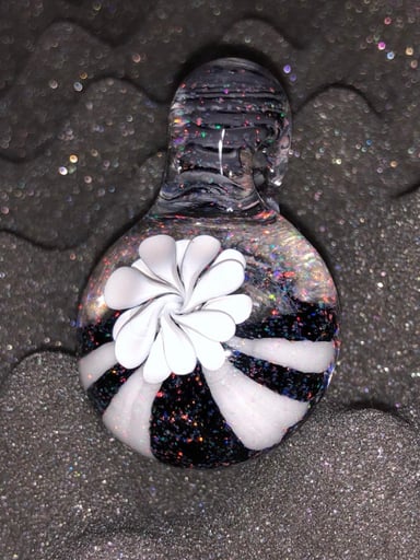 Preview pic of Sap Glass Crushed Opal Pendant