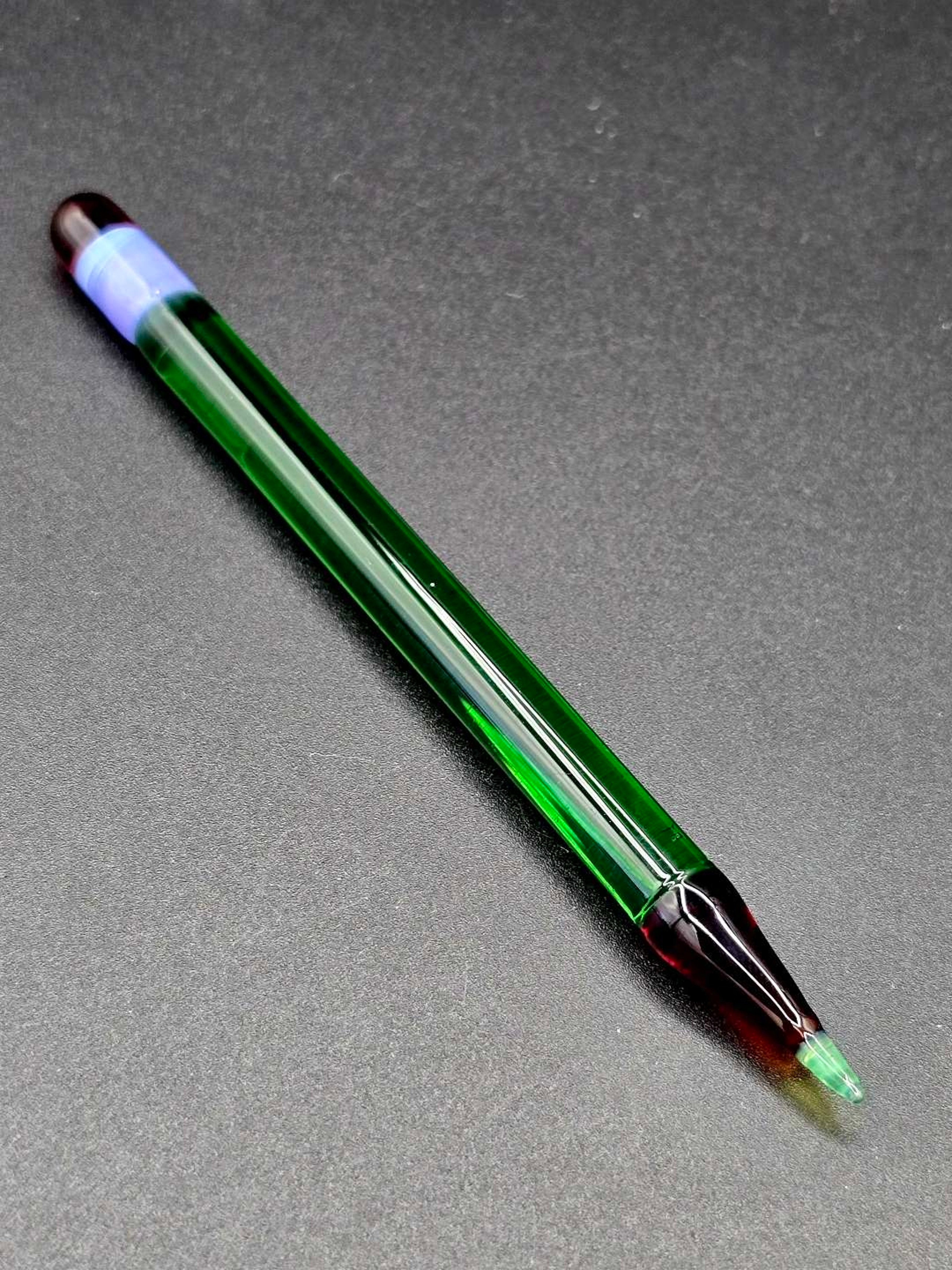 Preview pic of Green Pencil Dabber