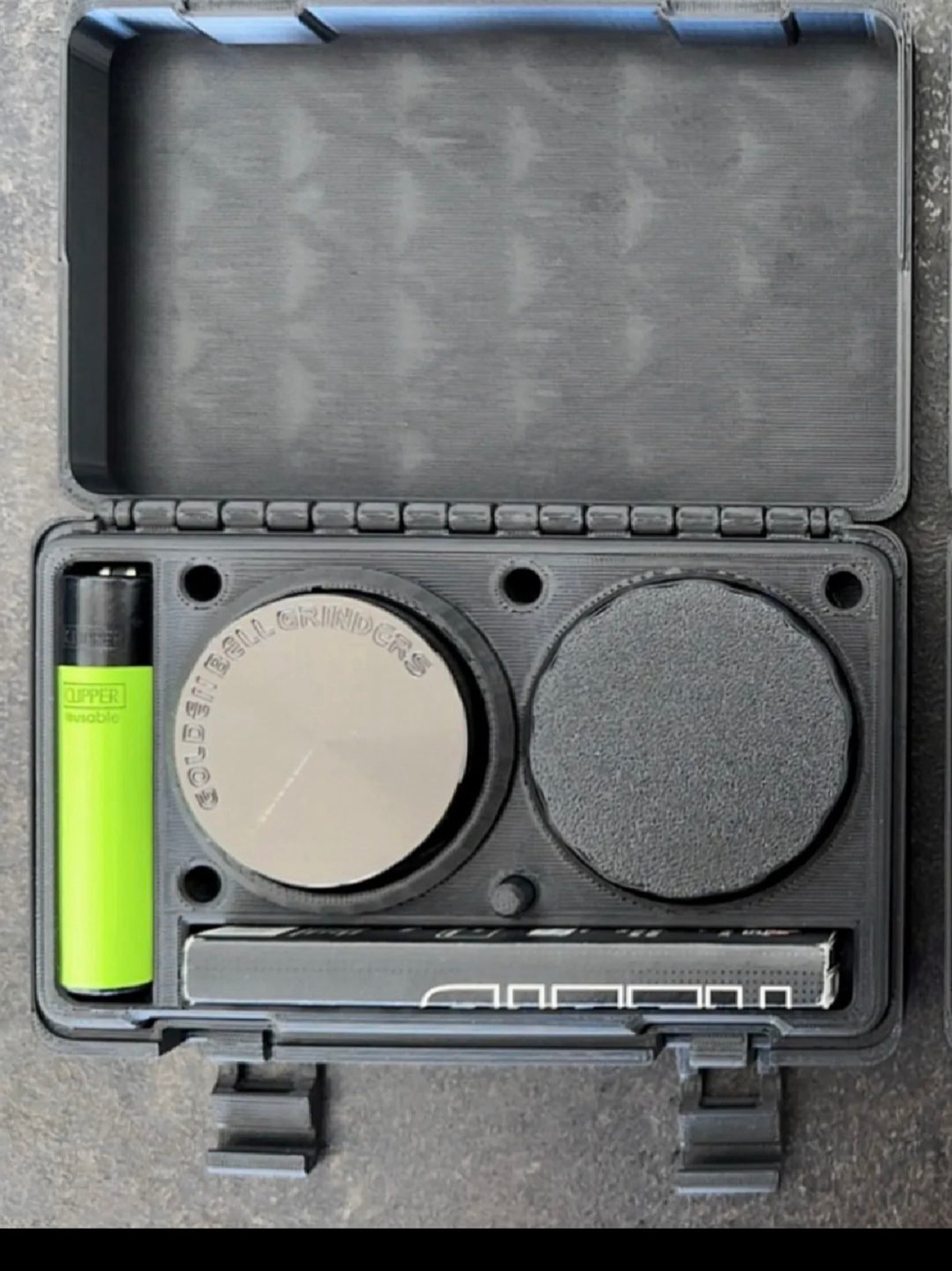 Preview pic of herb storage kit + smoking field kit - 3d printed