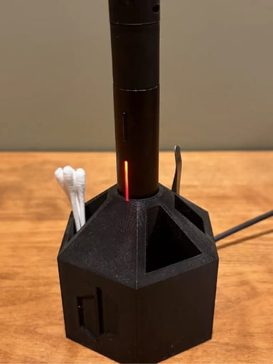 Preview pic of 3d printed Puffco Pivot charging stand holder