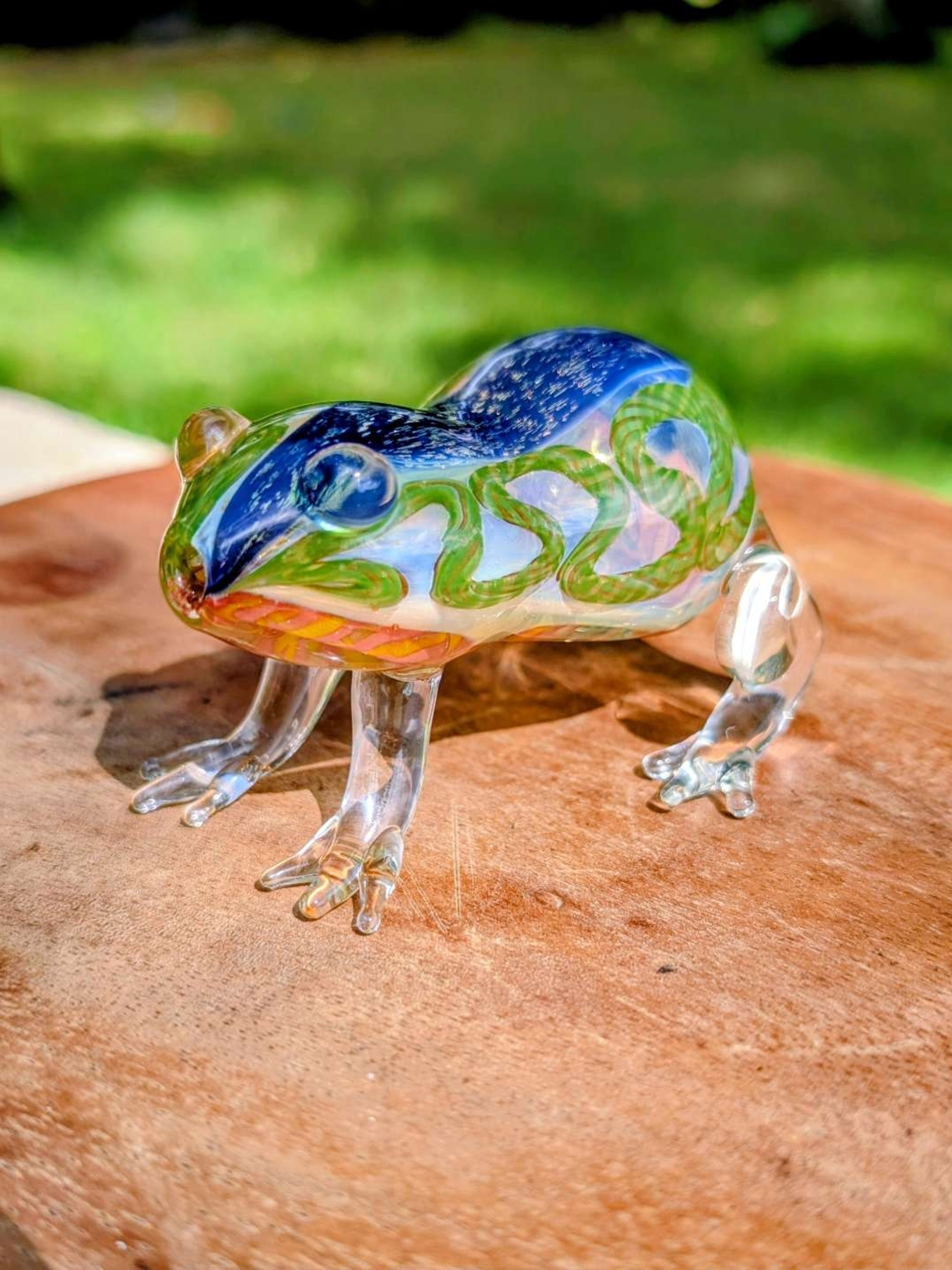 Preview pic of Pristine Vintage Borosilicate Frog Dry Pipe - Stealth Decoy Design