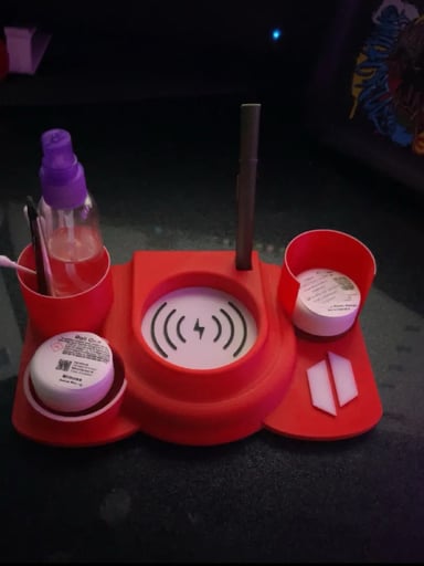 Preview pic of 3d printed puffco peak pro wireless charger stand