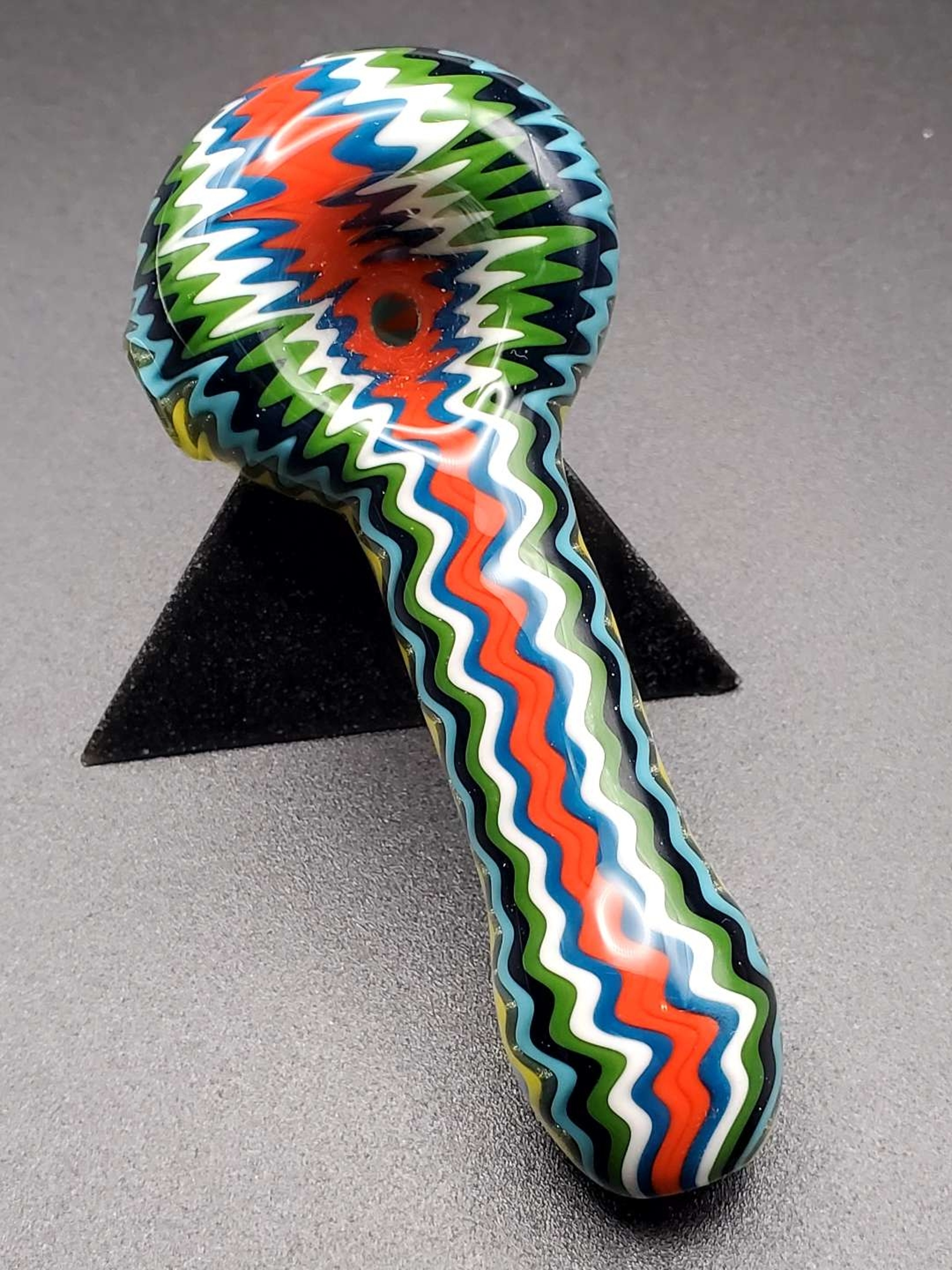 Preview pic of Coogi Wags spoon pipe