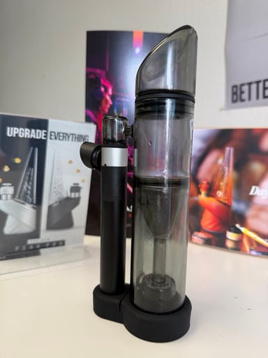 Preview pic of Ryan Fitt Puffco Pivot Bubbler