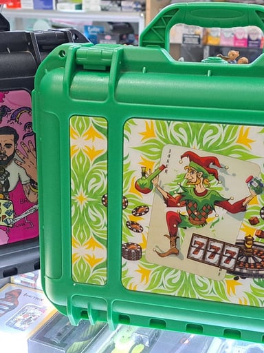 Preview pic of Suitcase Sets Full of Goodies Cookies Joker Gift Set