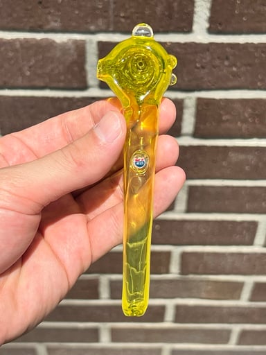 Preview pic of Terps pipe with mille and UV accents