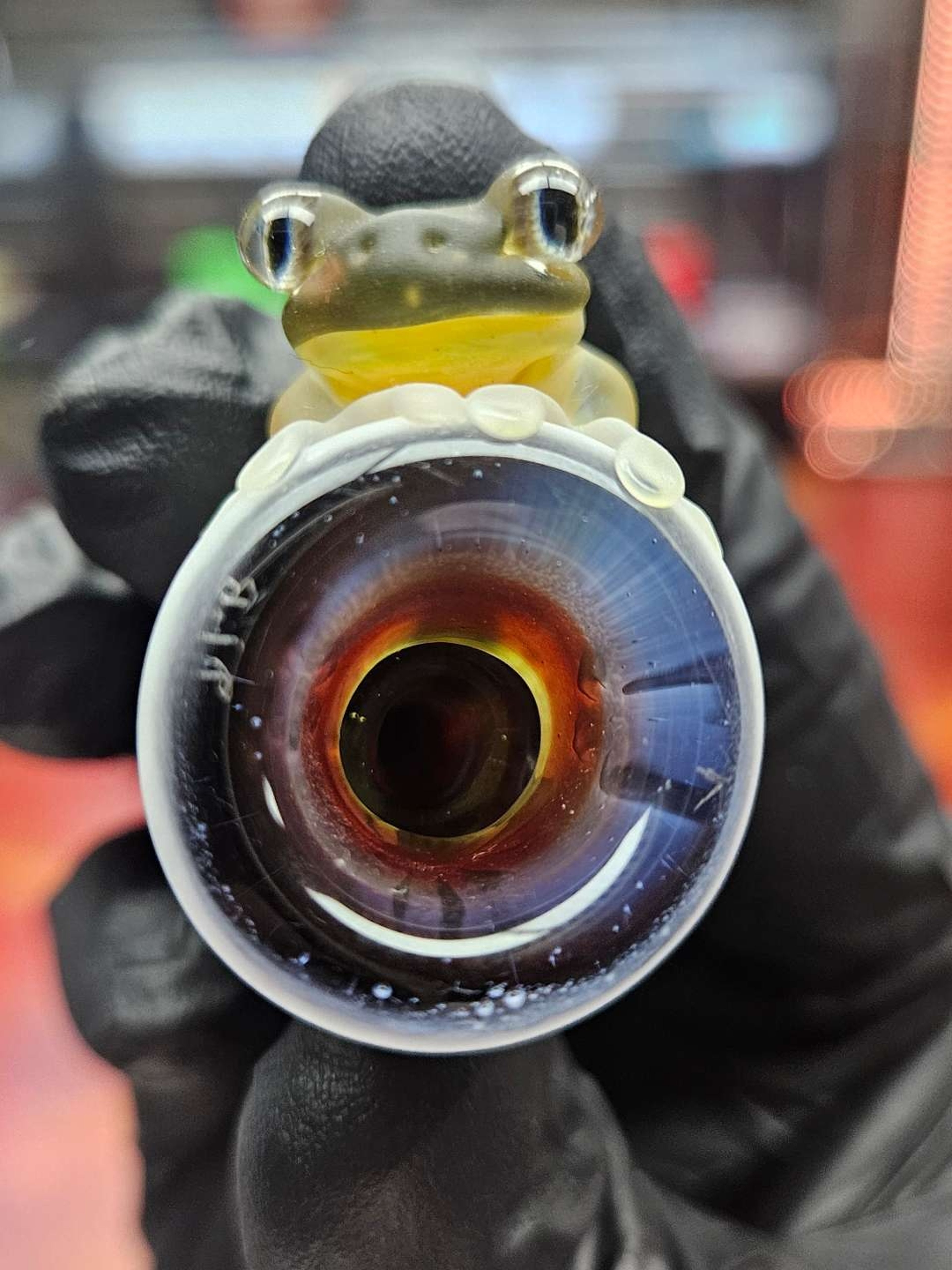 Preview pic of Johnathan Paul Bennet x Kemgtaro Carved Chillum