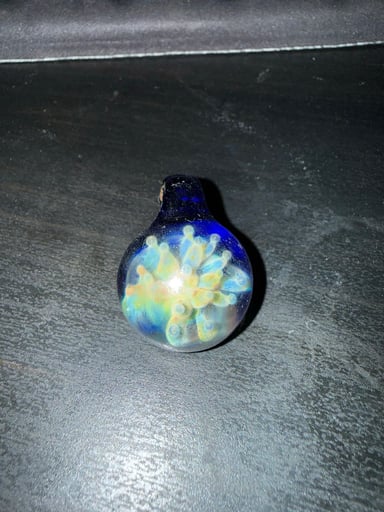 Preview pic of Nobrakesglass pendant