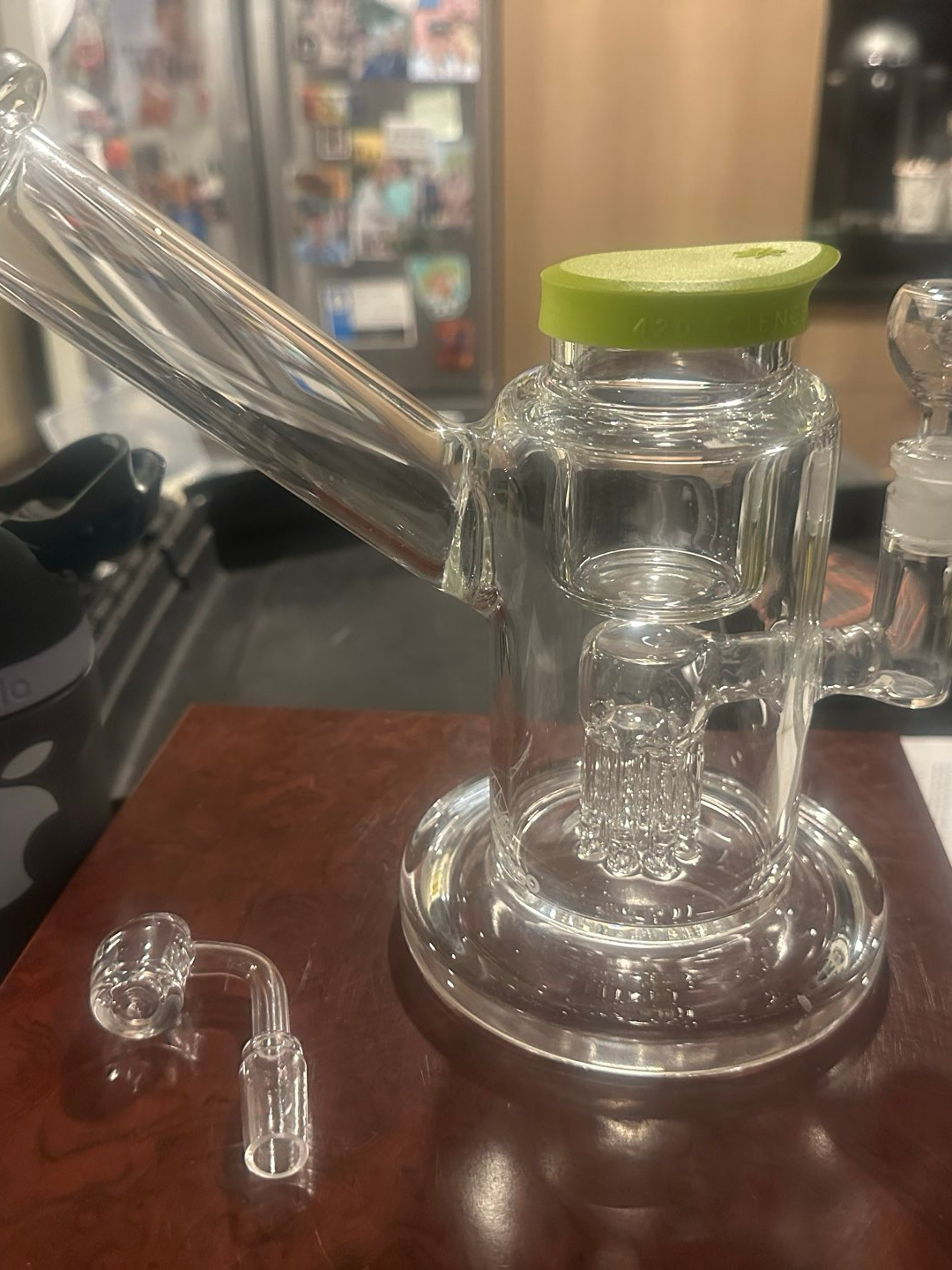 Preview pic of Kargo water pipe. Bong/ dab rig