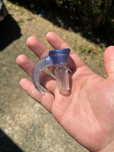 Preview pic of Sovereignty Glass FA Blue Satin Spiral Horn