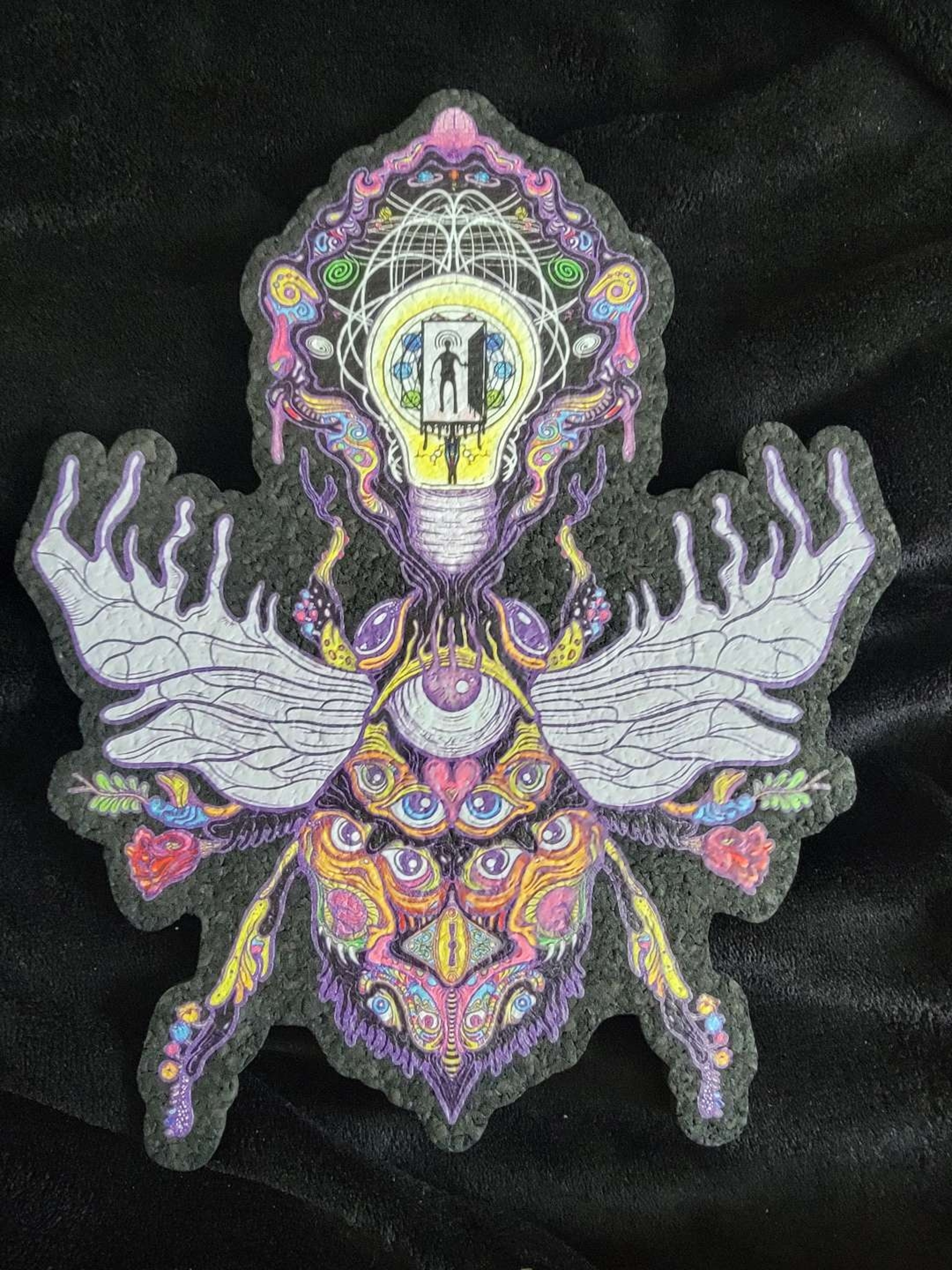 Preview pic of Bee An Example - Sketchy Eddie x Moodmats