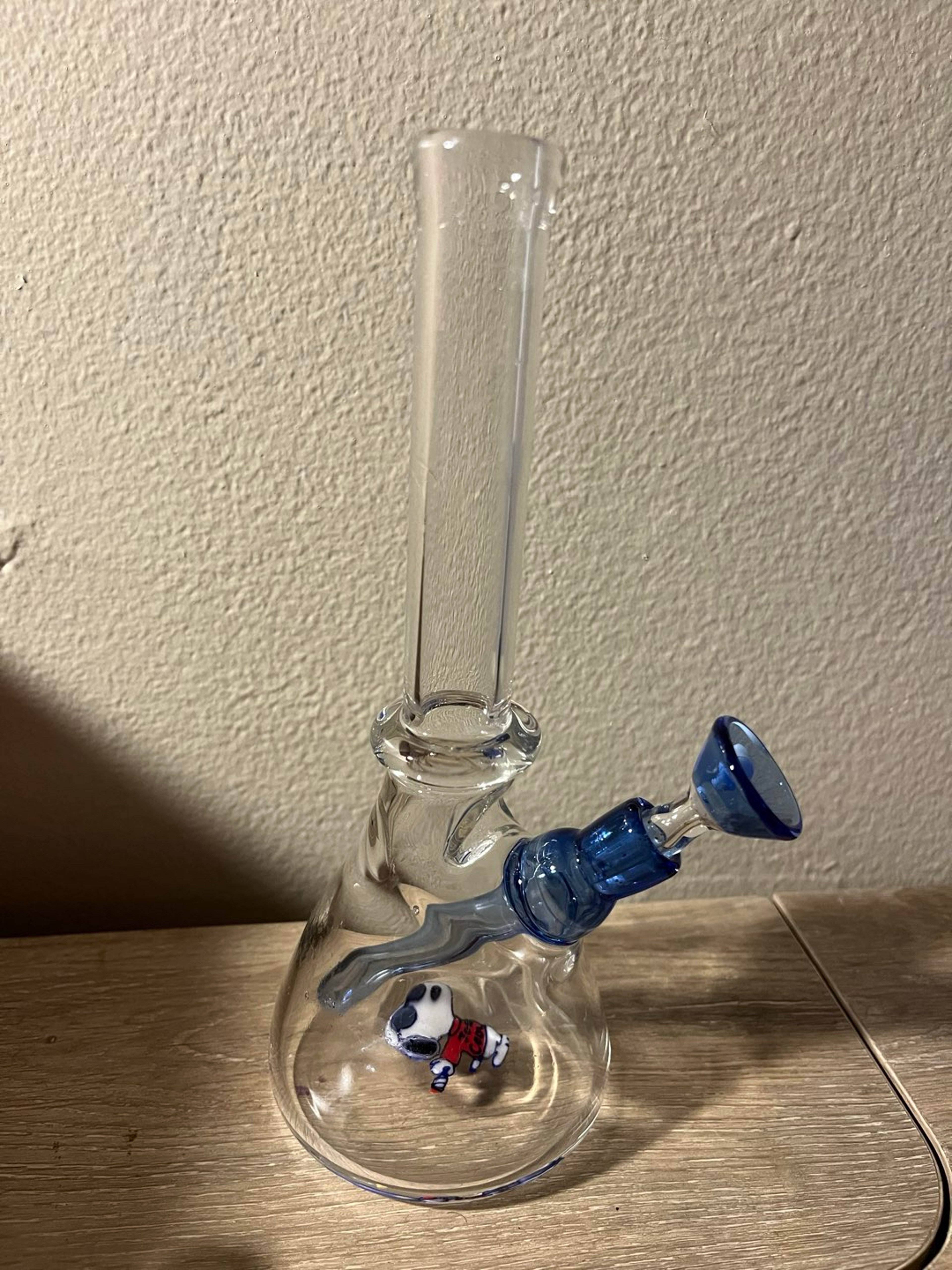 Snoopy Joe Cool 8” small beaker bong image 0