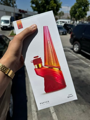 Preview pic of Puffco Peak Pro V2 Daybreak edition