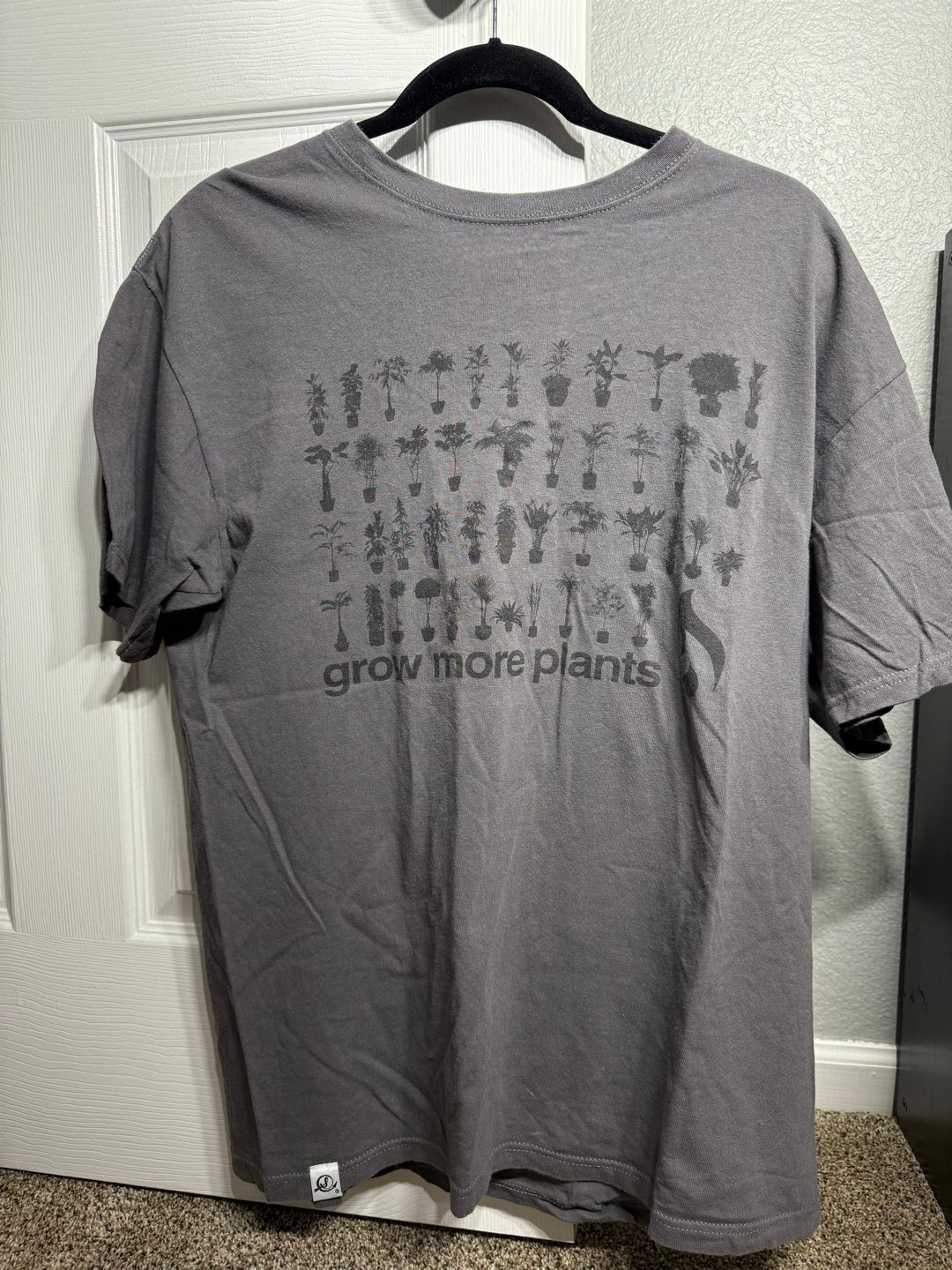Preview pic of Hitman sohiyo grow more plants t shirt