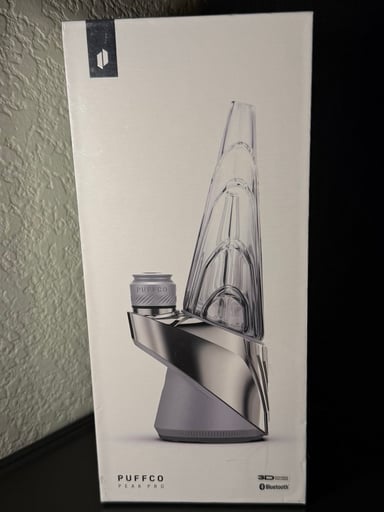 Preview pic of NEW GUARDIAN puffco peak pro Limited edition very rare