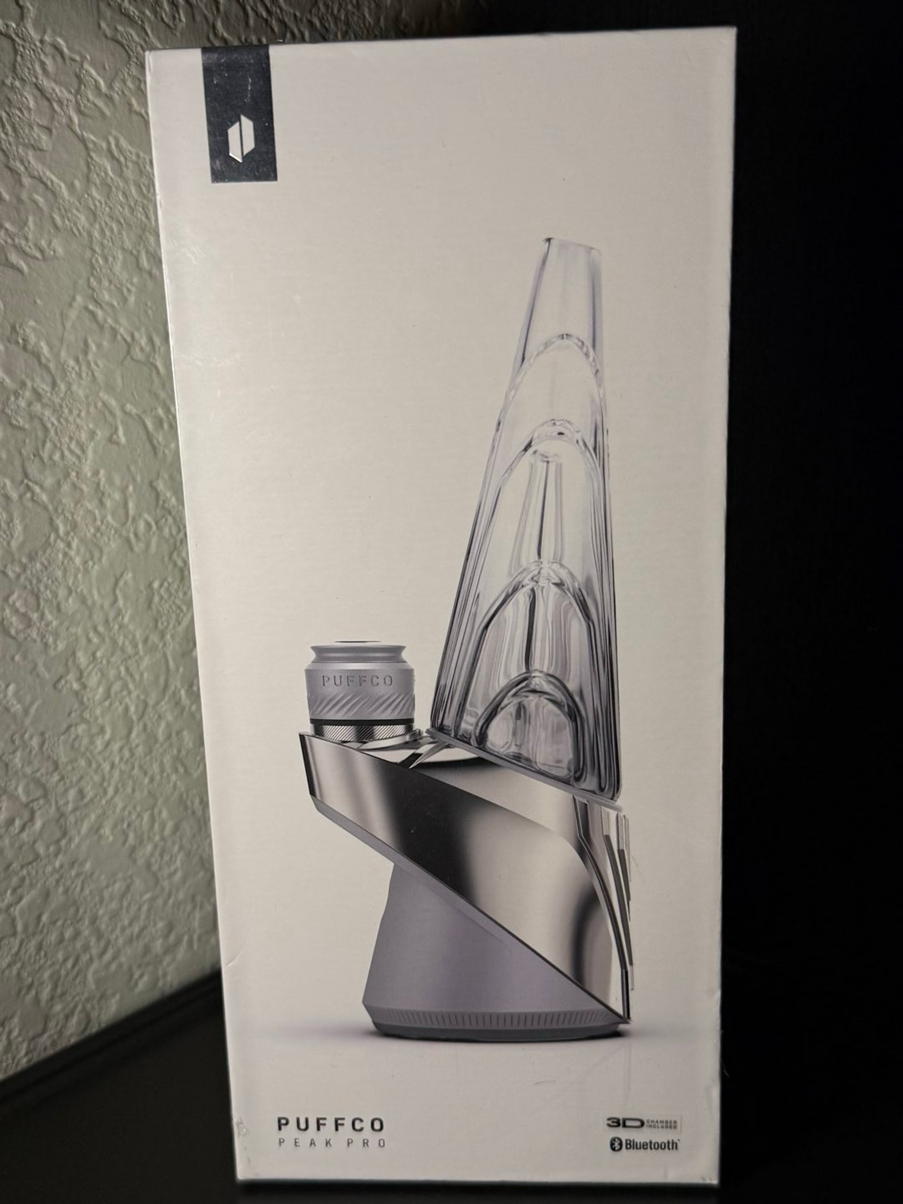 Preview pic of NEW GUARDIAN puffco peak pro Limited edition very rare
