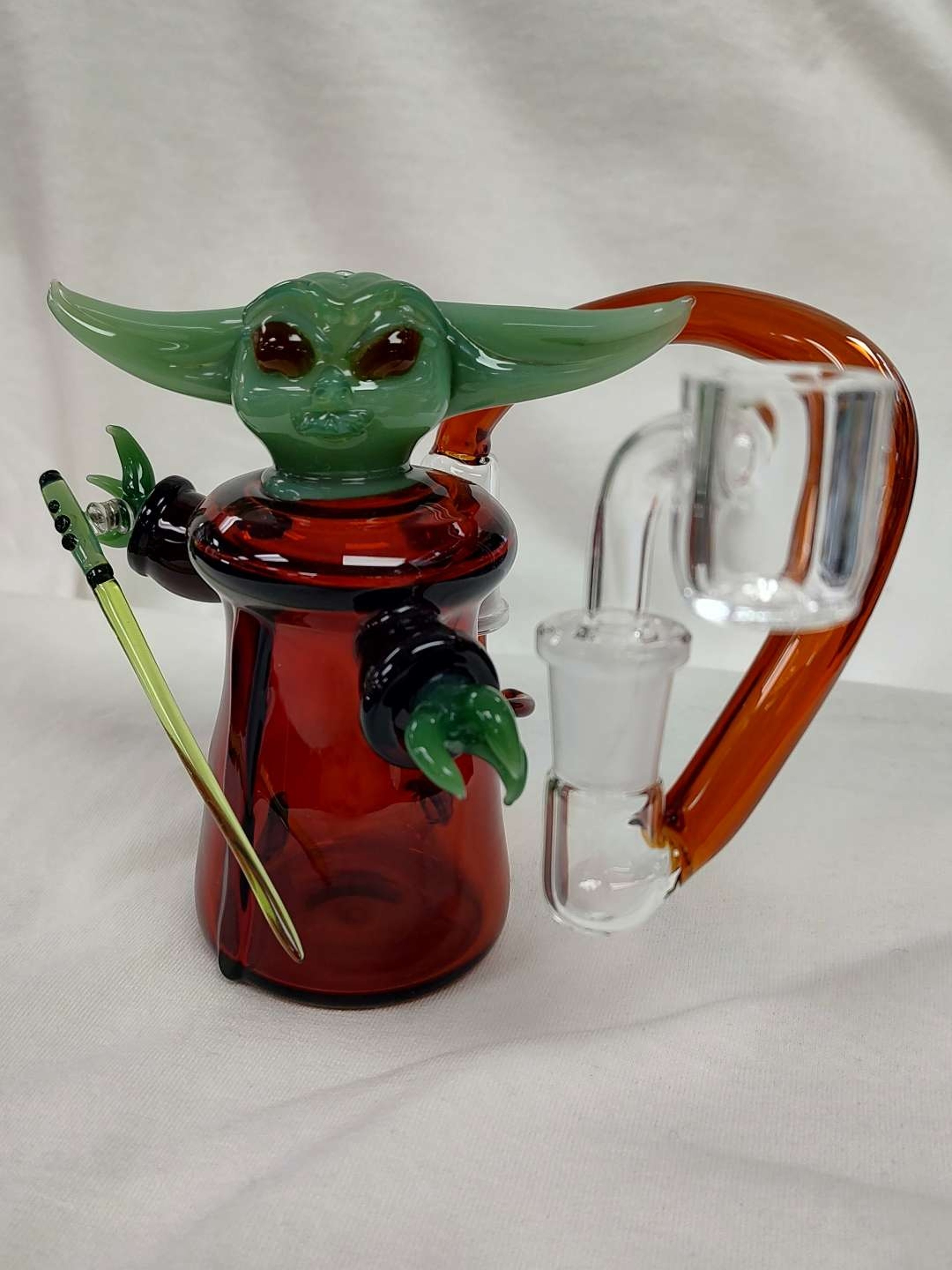 Preview pic of OTG Glass Yoda Dab Rig
