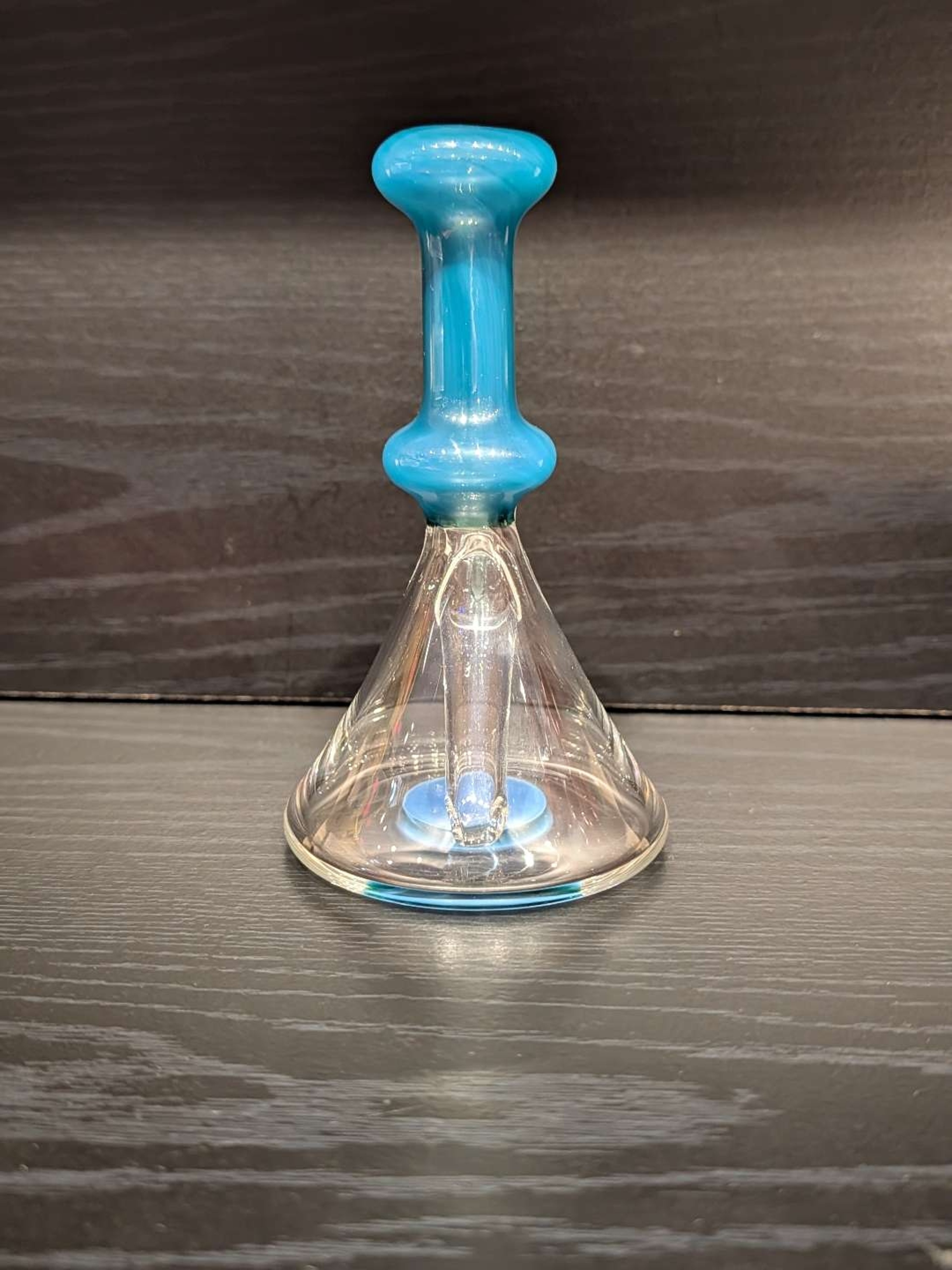 Two Thumbs Color Beaker image 0