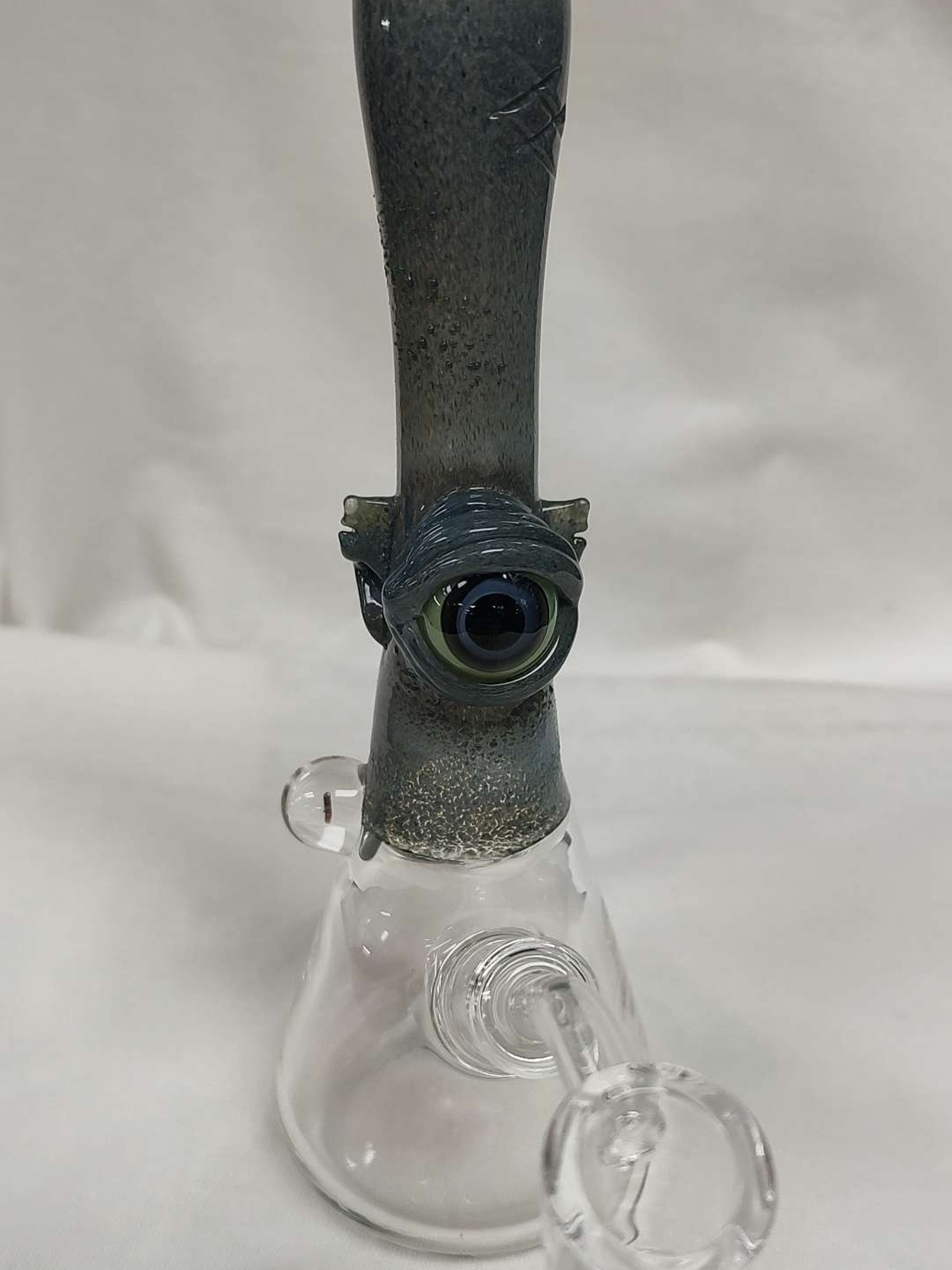 Preview pic of IQ Glass Art Eyeball Dab Rig