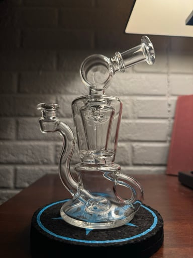 Preview pic of Om Glass 2-Stage