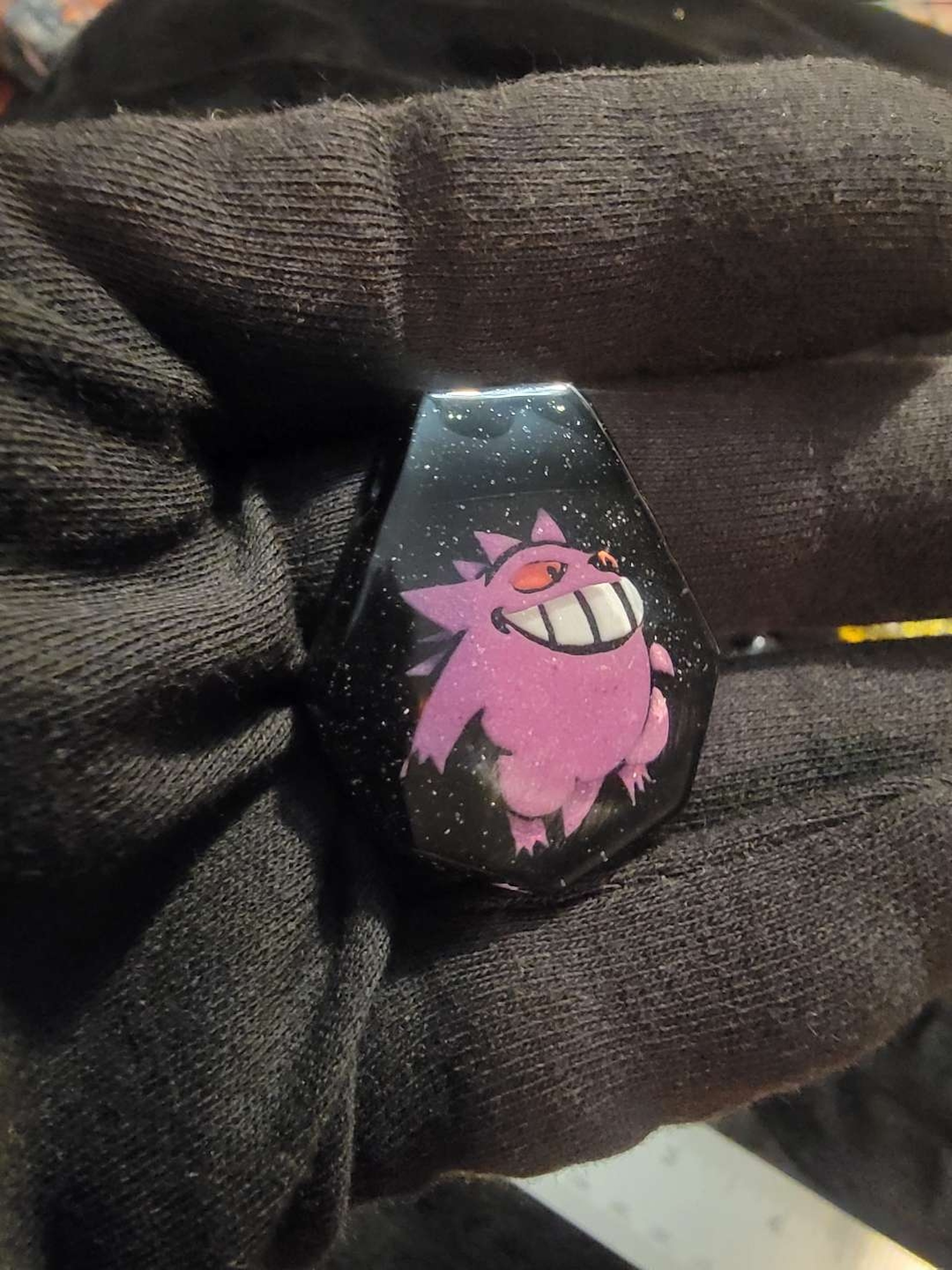 Preview pic of Gengar Pendant by Joshua Darke UV and Glow
