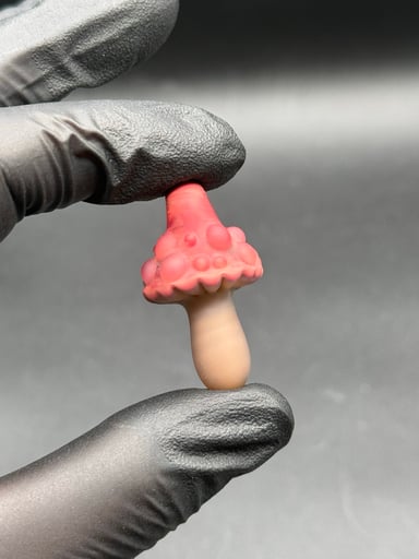 Preview pic of Mushroom pendant