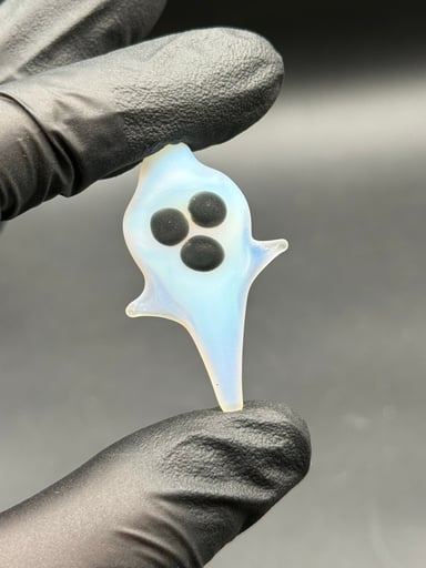 Preview pic of Ghost pendant