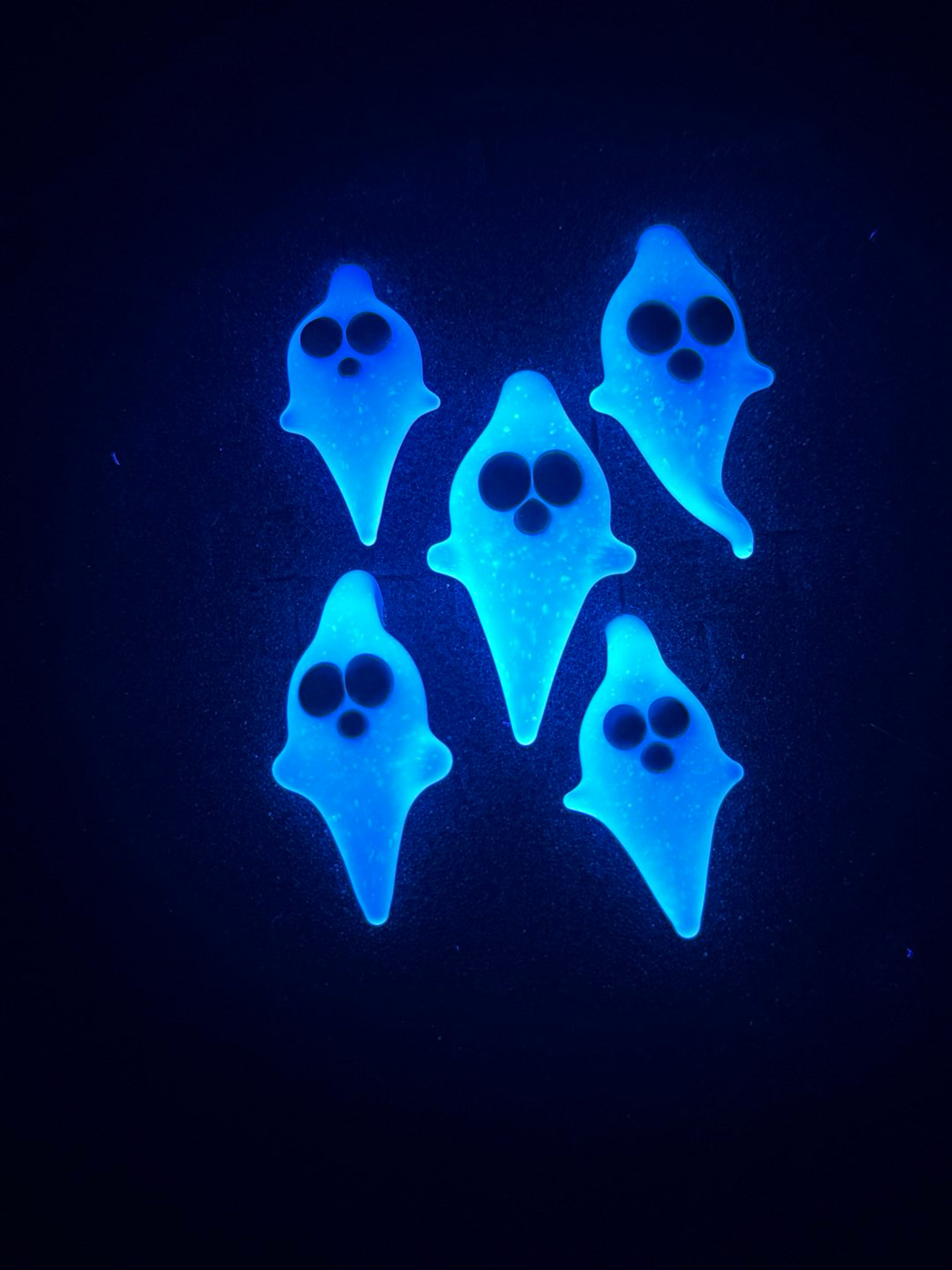 Preview pic of Blu-v ghost pendants