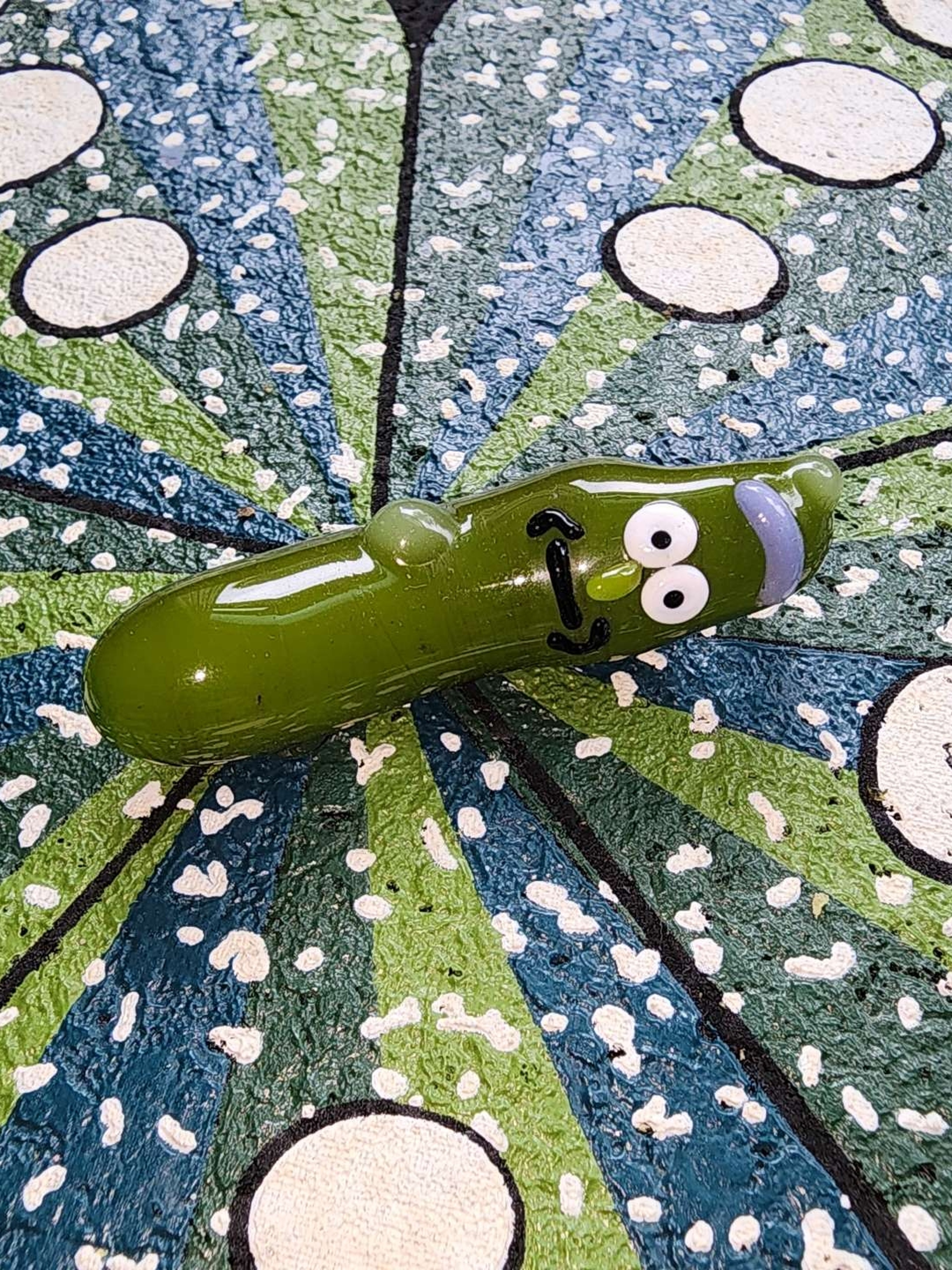 Preview pic of Pickle rick pendy