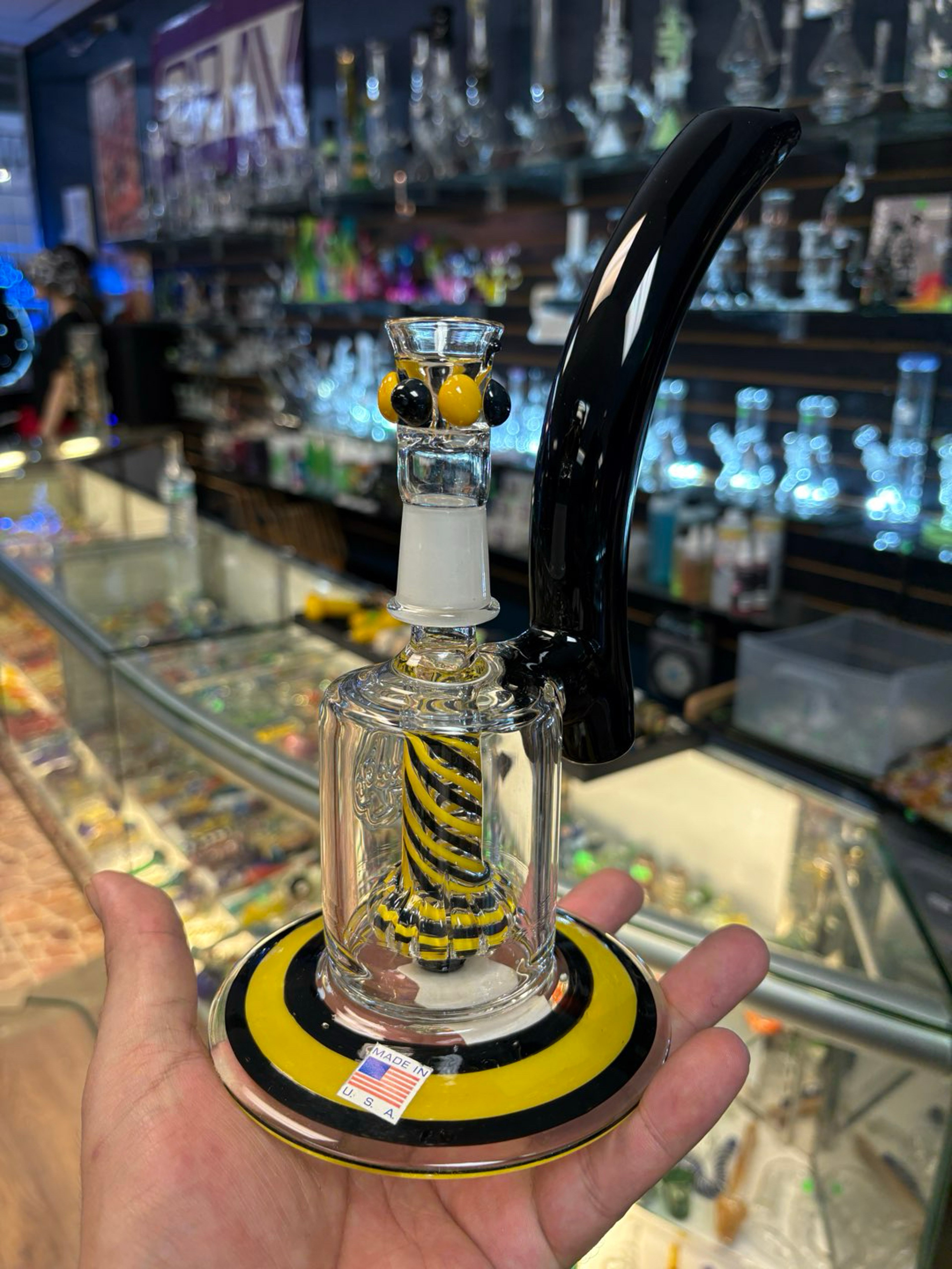 Preview pic of KAOS GLASS 18mm male