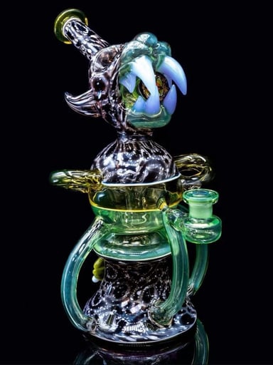 Preview pic of Pinky Brewtz x Pakoh