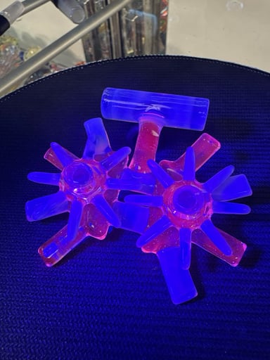 Preview pic of Gearhead glass pendant Gearhead glass pendant