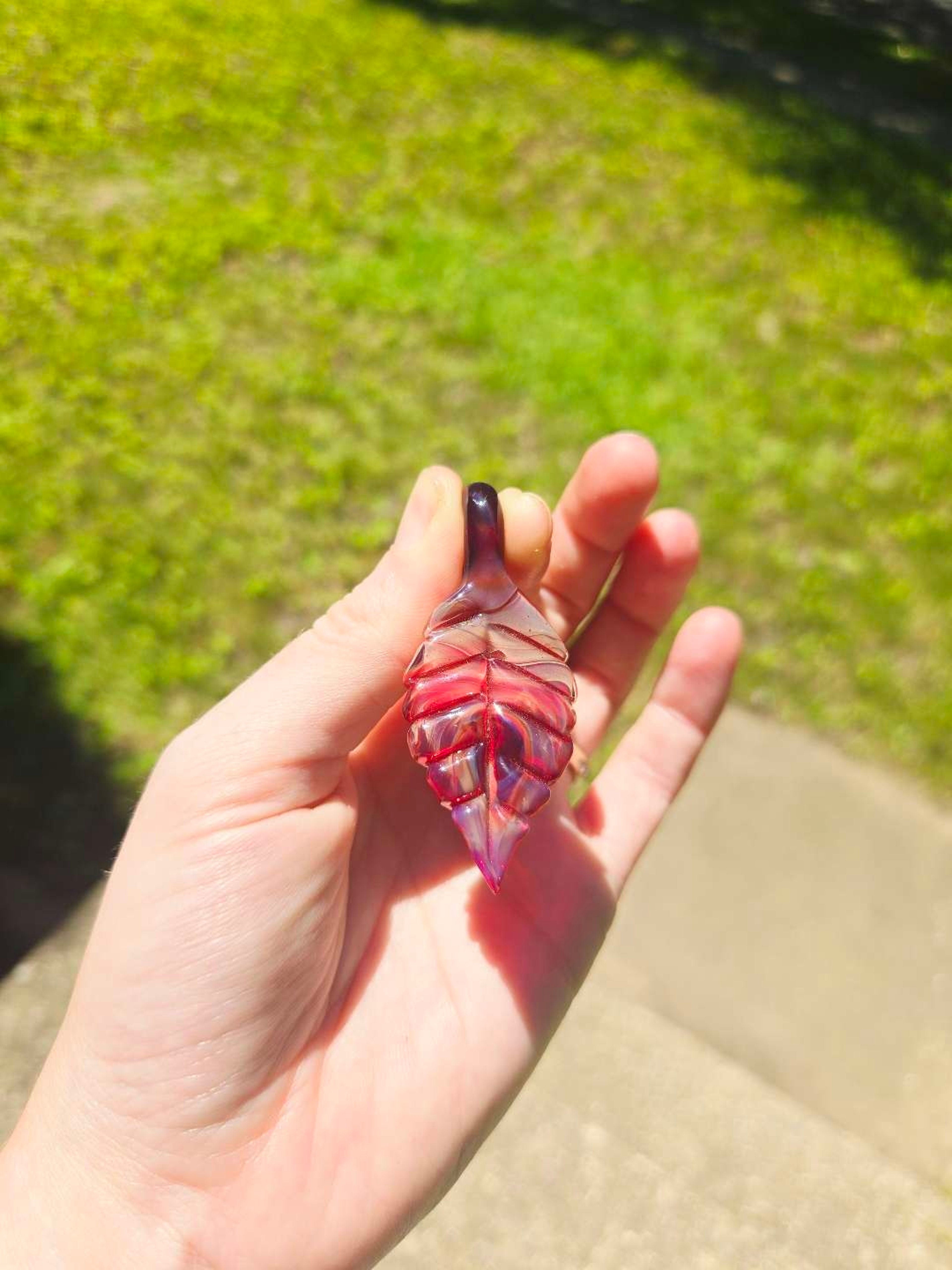 Preview pic of Purple Rainbow Leaf Pendant