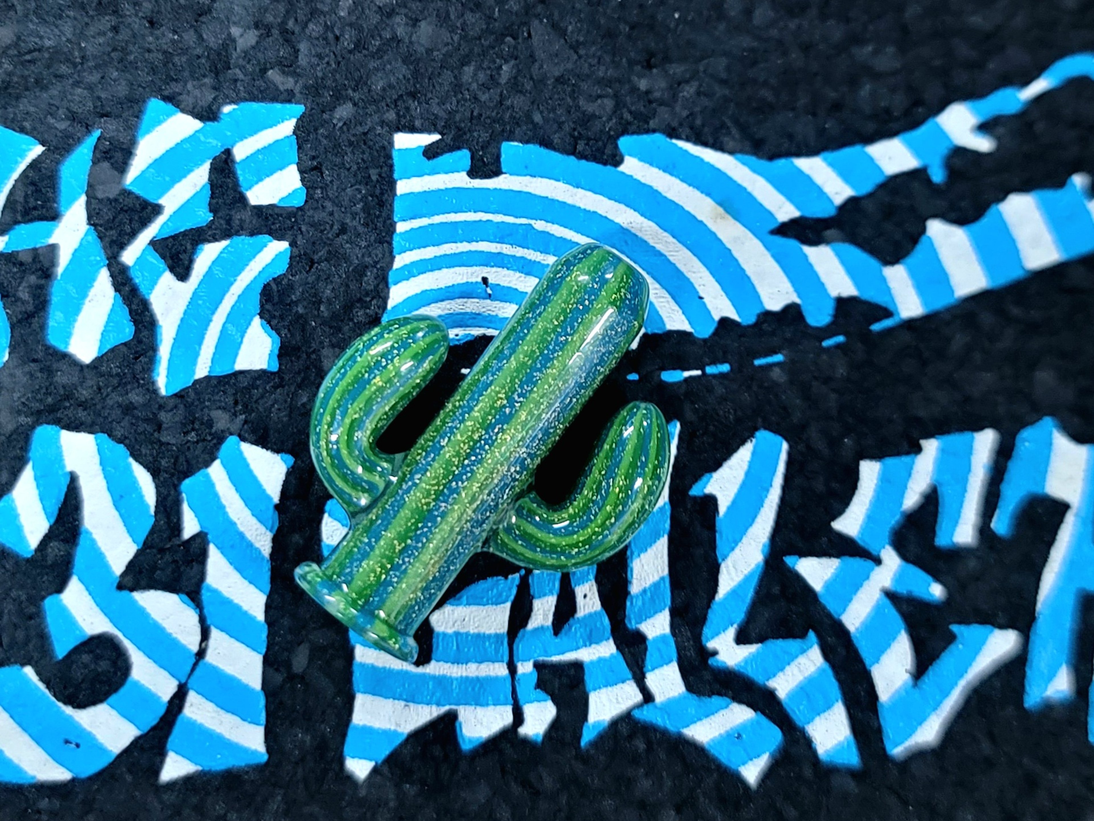 Preview pic of Puffco Pivot Cactus Mouthpiece