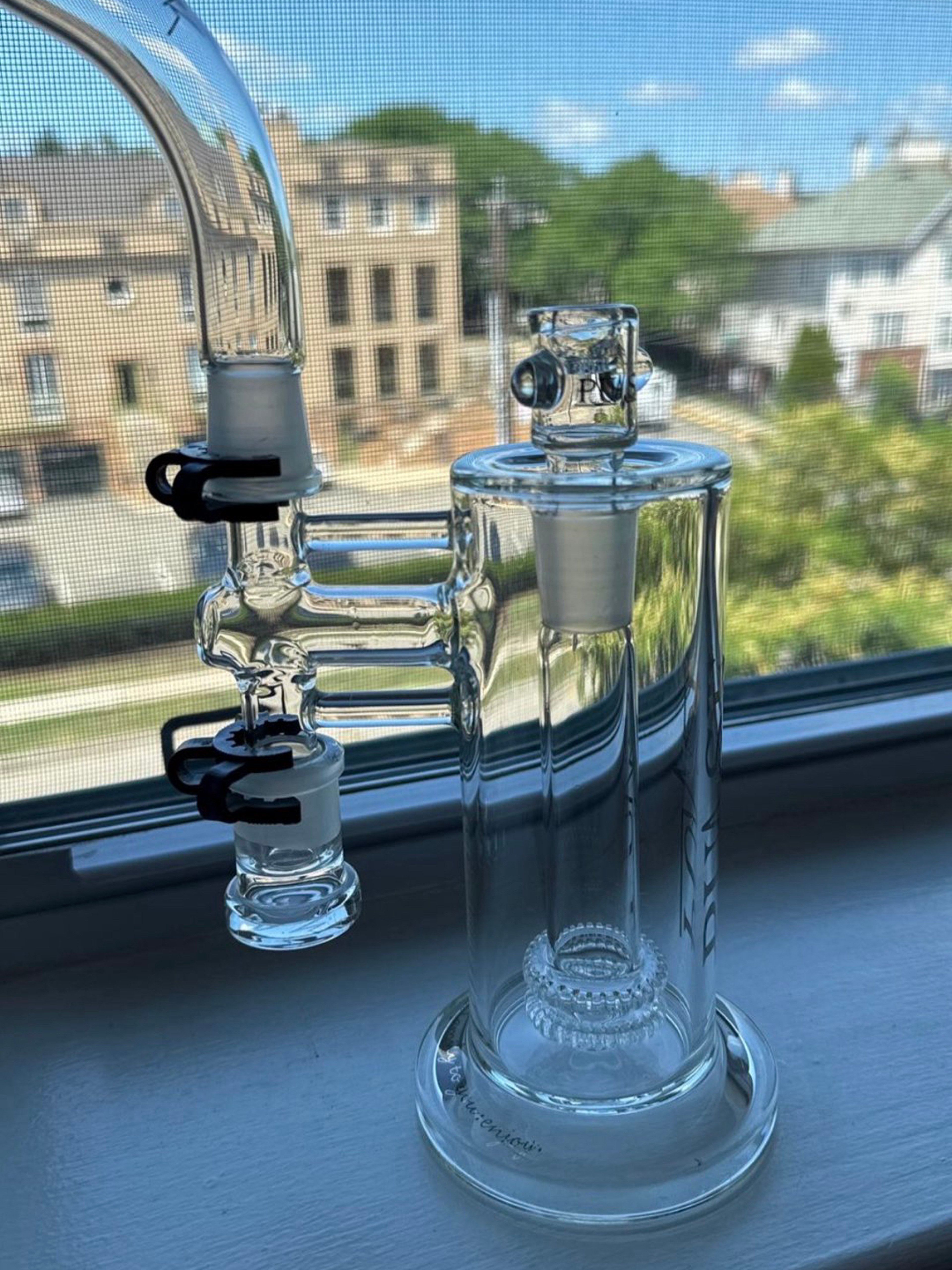 Pulse Glass Double Showerhead image 0