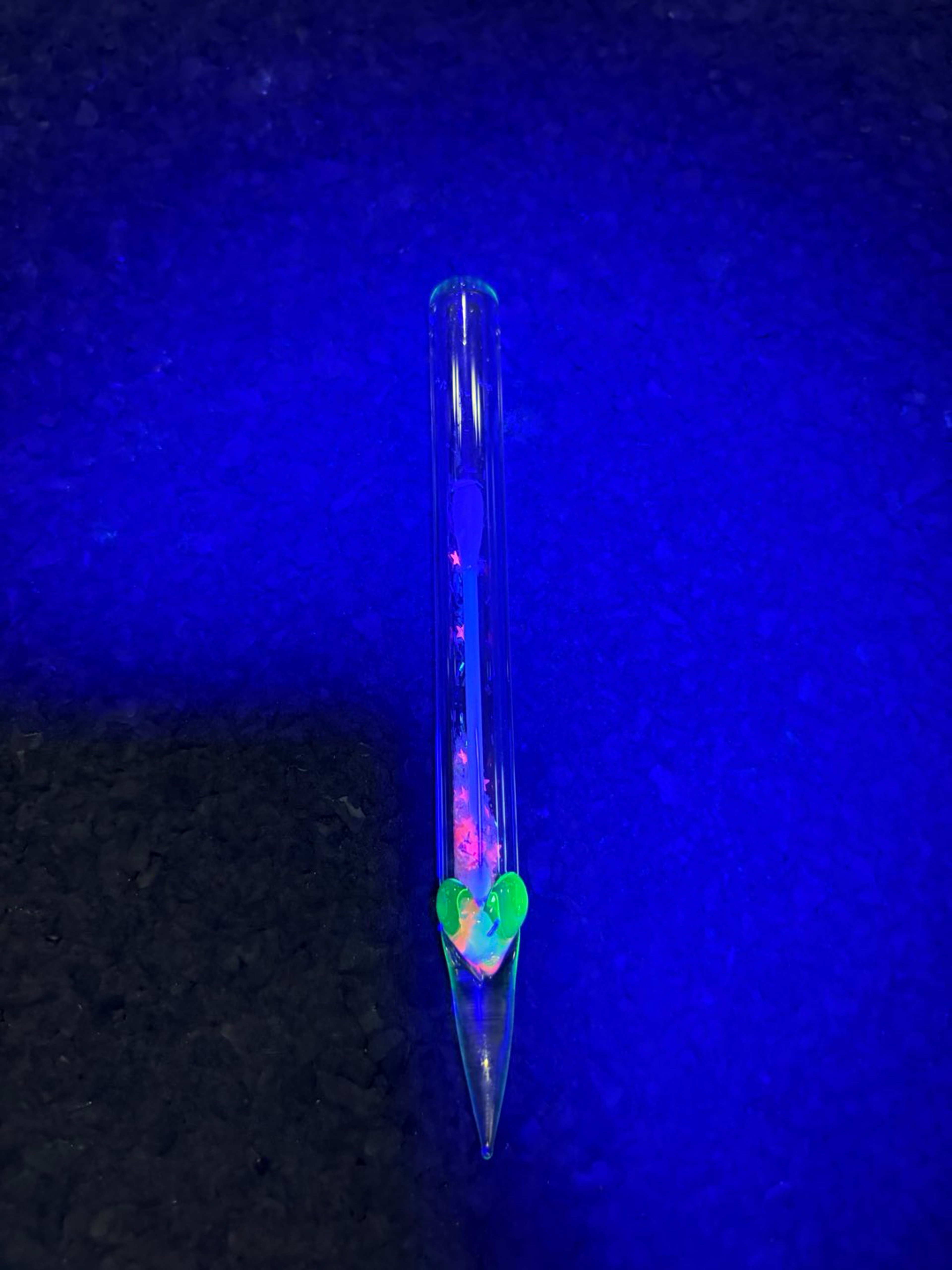 Preview pic of Dollhouse Glass encased qtip Glass Dabber