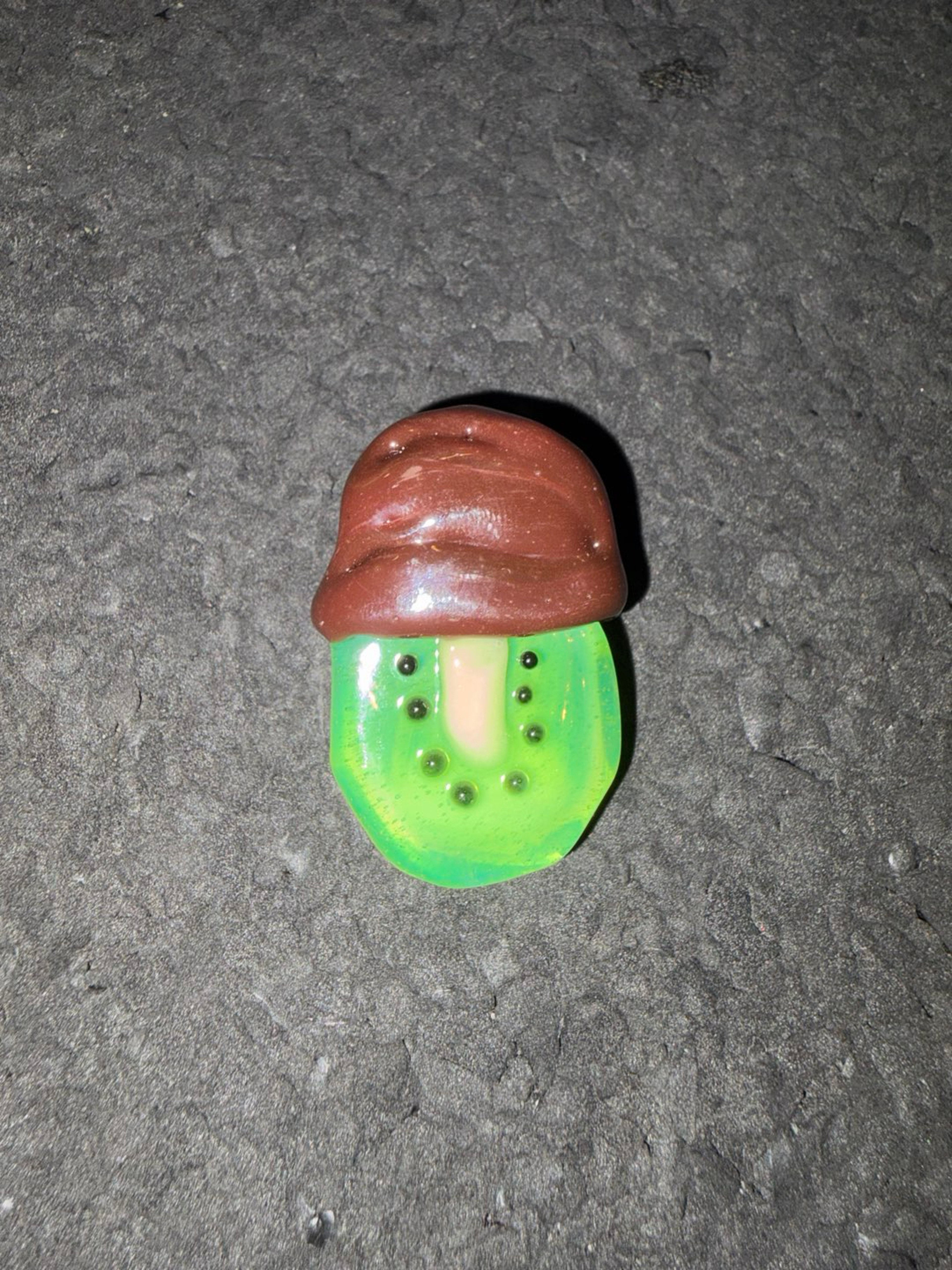 Preview pic of Saki Bomb Kiwi Pendant
