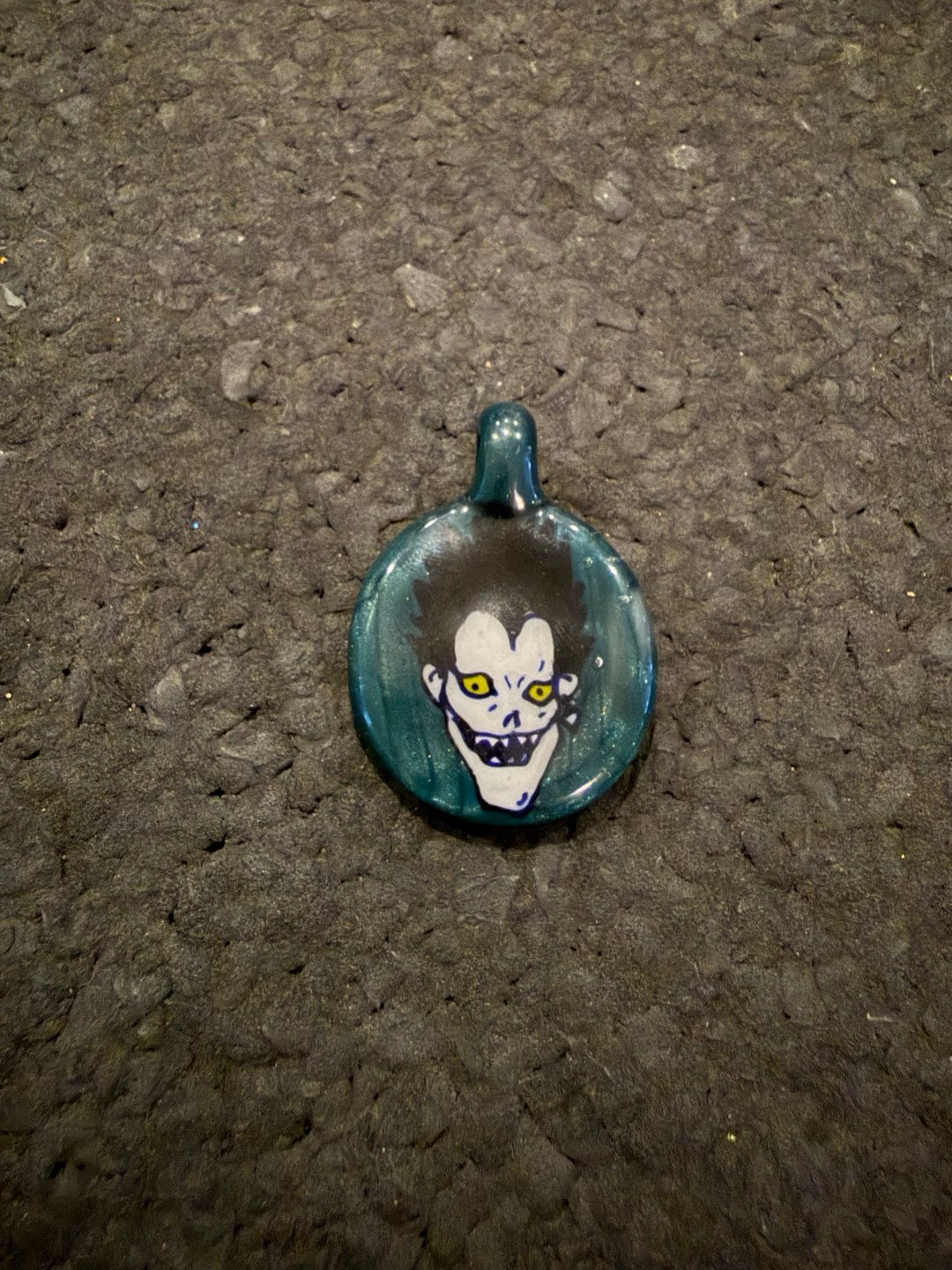 Preview pic of Stringbean Glass Death Note Ryukyu Pendant