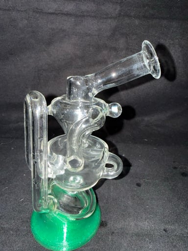 Preview pic of Iridescent glass Dualy 2.0 puffco peak top